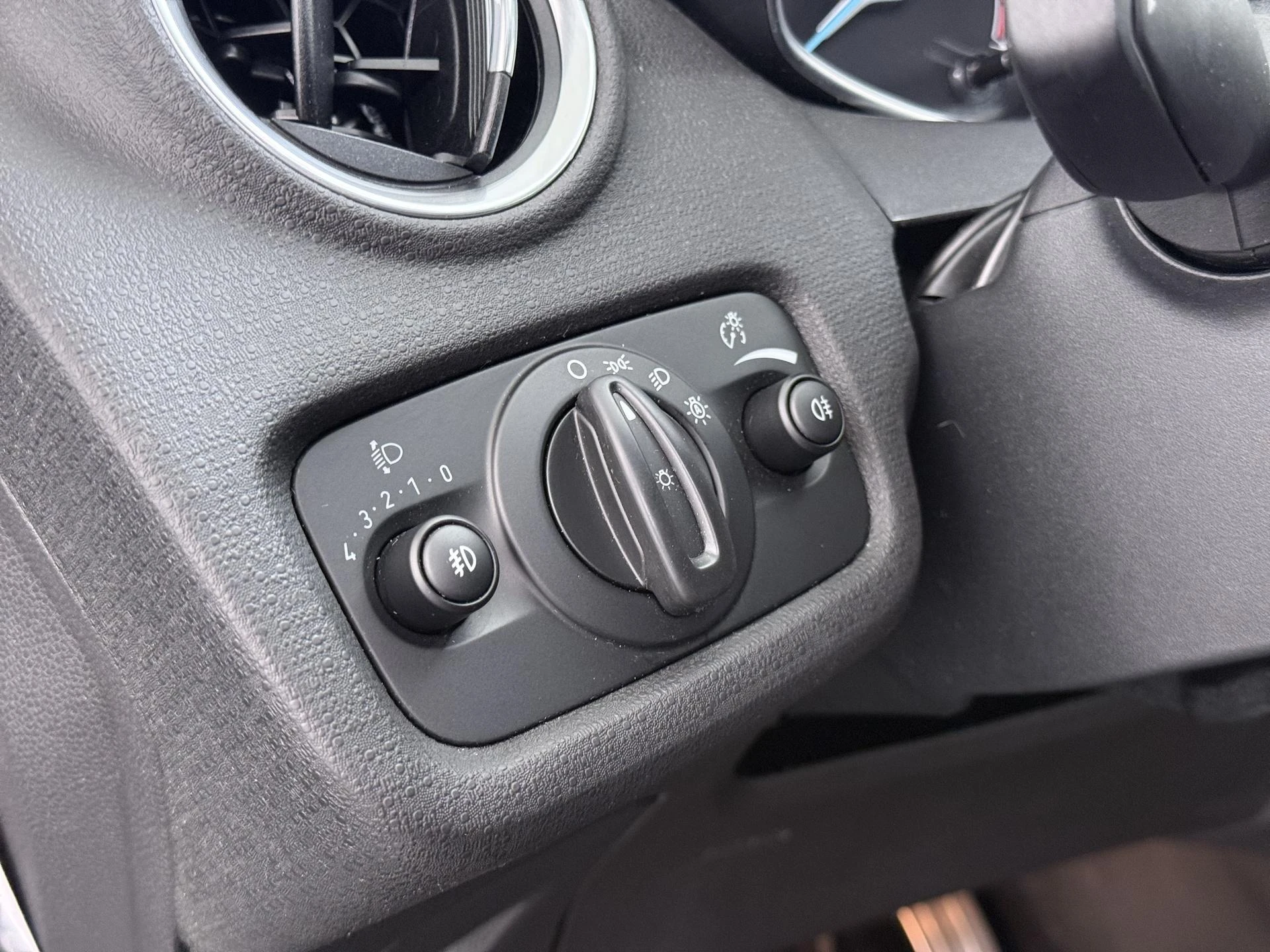 Ford-Fiesta-image-16