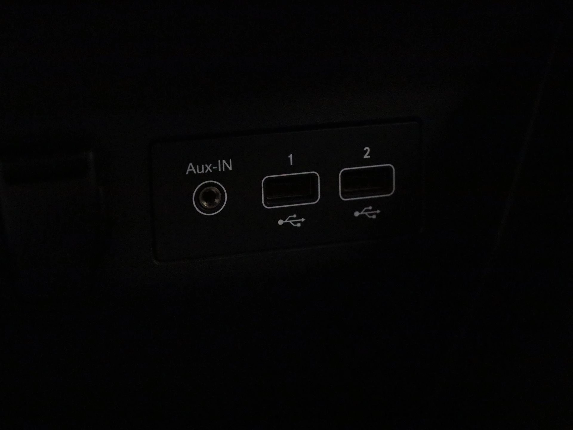 Renault-Clio-image-23