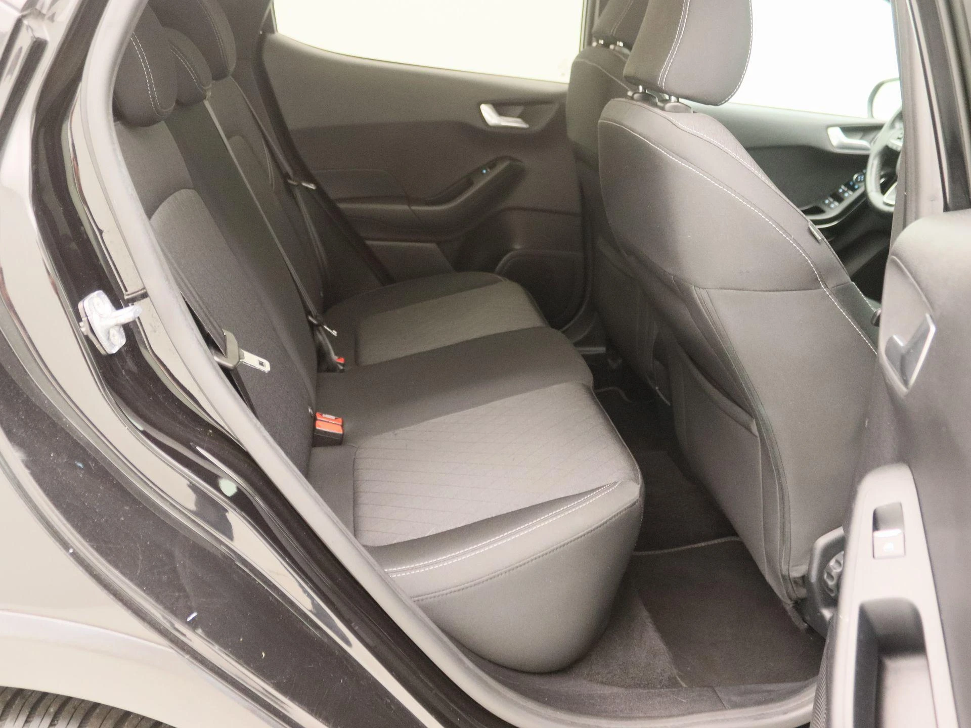 Ford-Fiesta-image-24