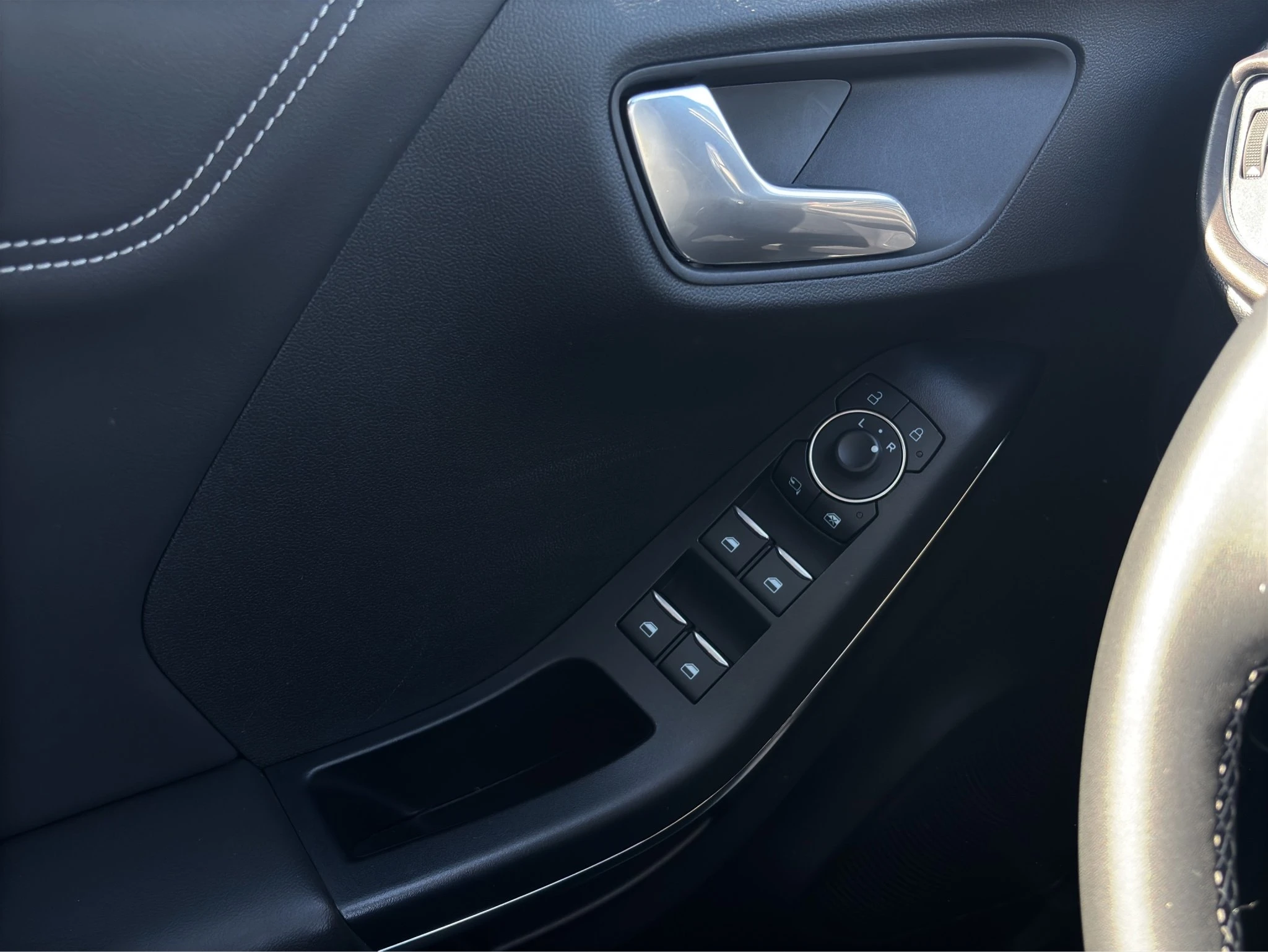 Ford-Puma-image-16