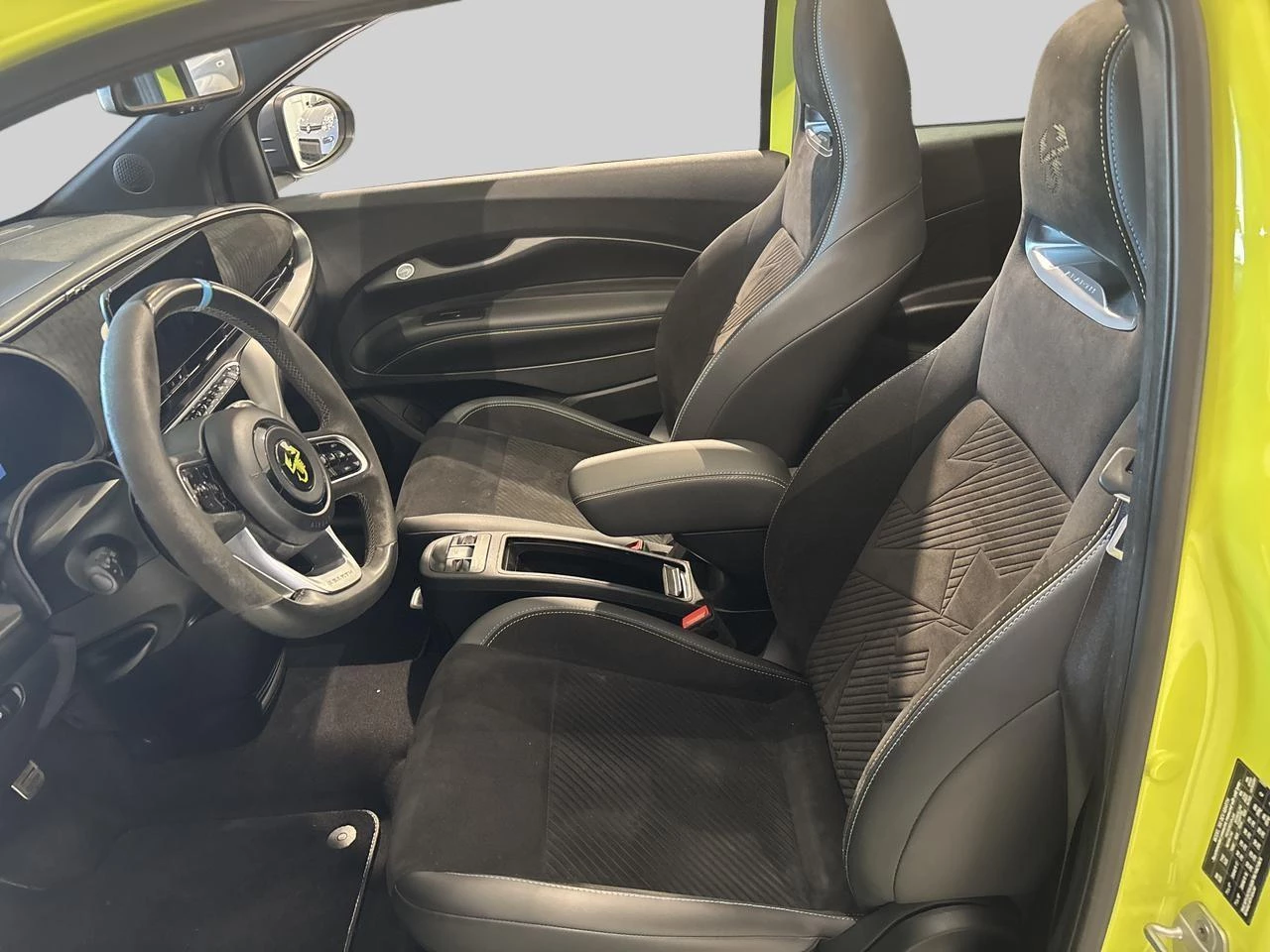 Abarth 595C 42 kWh