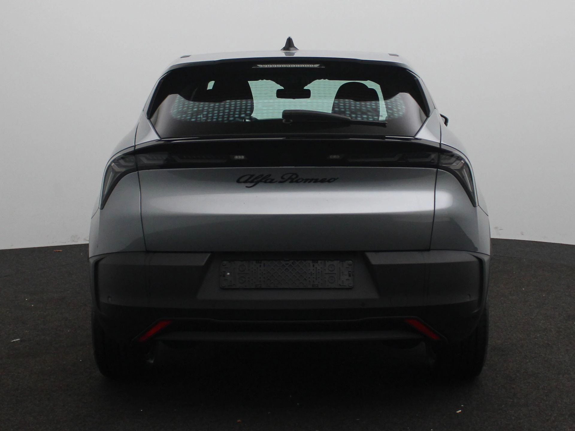 Alfa Romeo-Junior-image-4