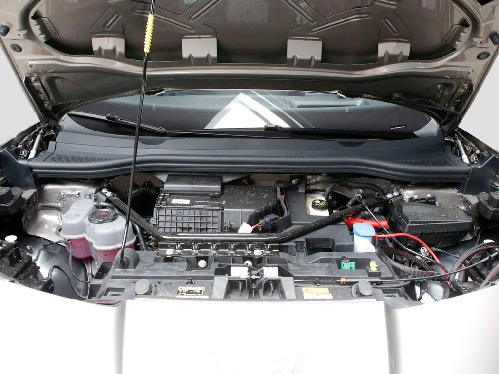CUPRA Tavascan Endurance UPE 61.635 Adrenaline Pack