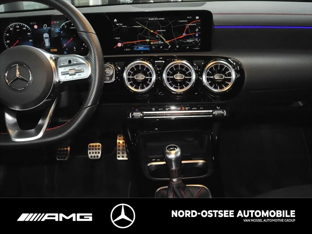 Mercedes-Benz CLA 200 SB AMG LINE NIGHT LED BURMESTER PDC AMG LineX118 CLA 200 SB AMG LINE NIGHT LED BURMESTER PDC AMG Line