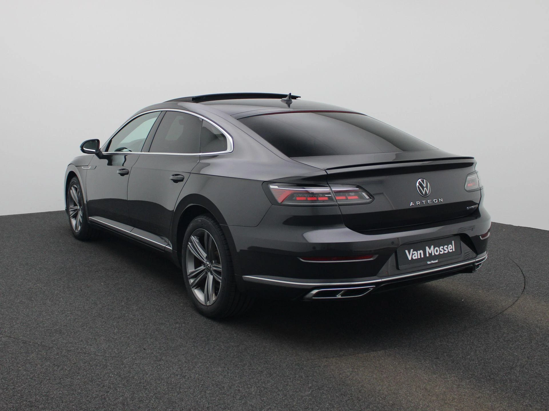 Volkswagen Arteon 1.4 eHybrid DSG R-Line