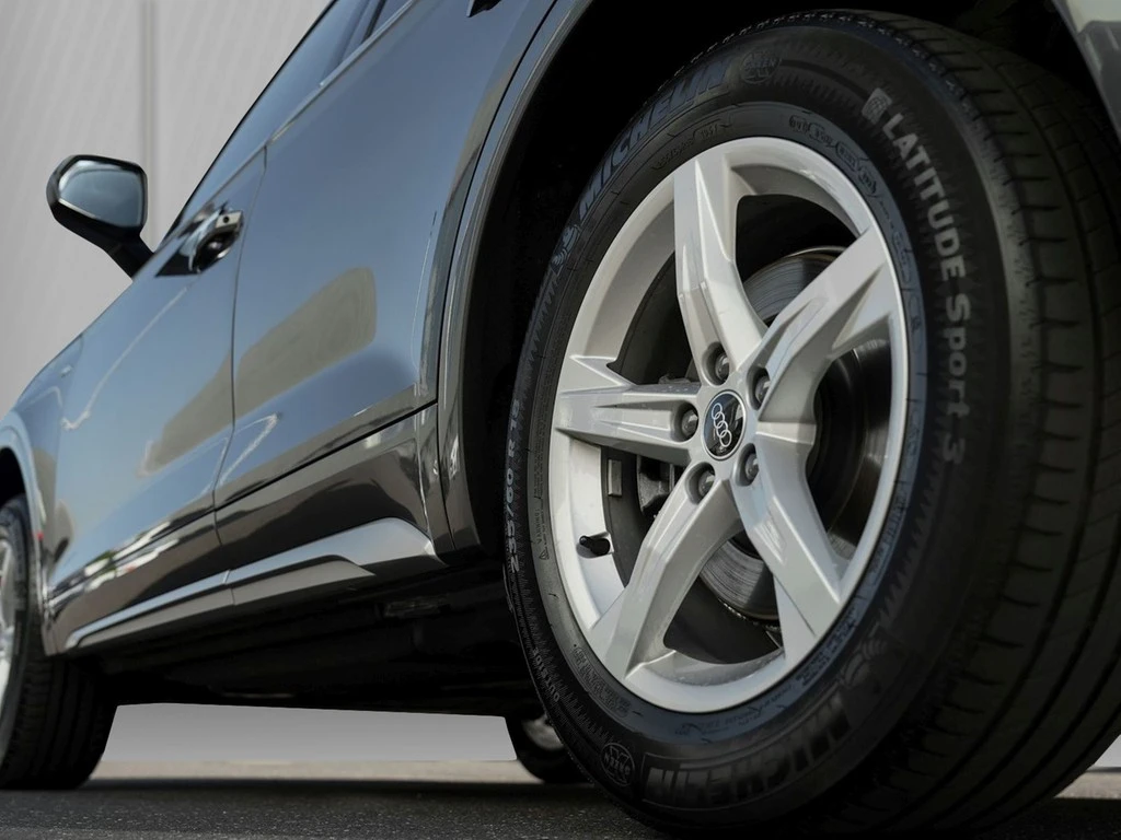 Audi Q5 Sportback 55 TFSIe S line Matrix AHK Kamera