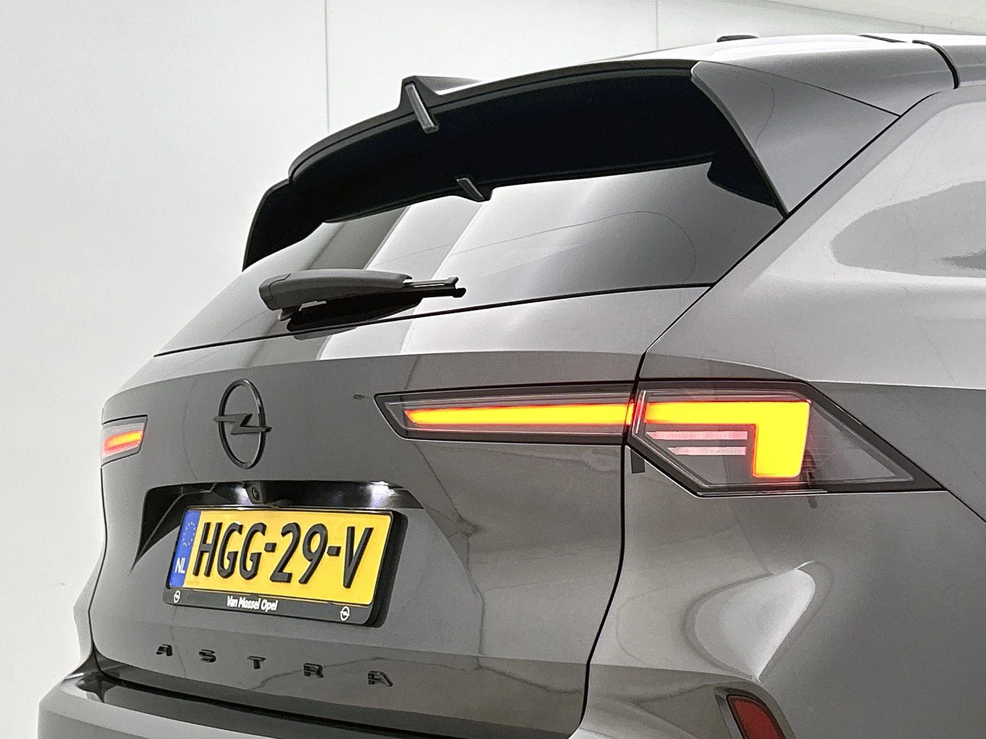 Opel-Astra-image-25