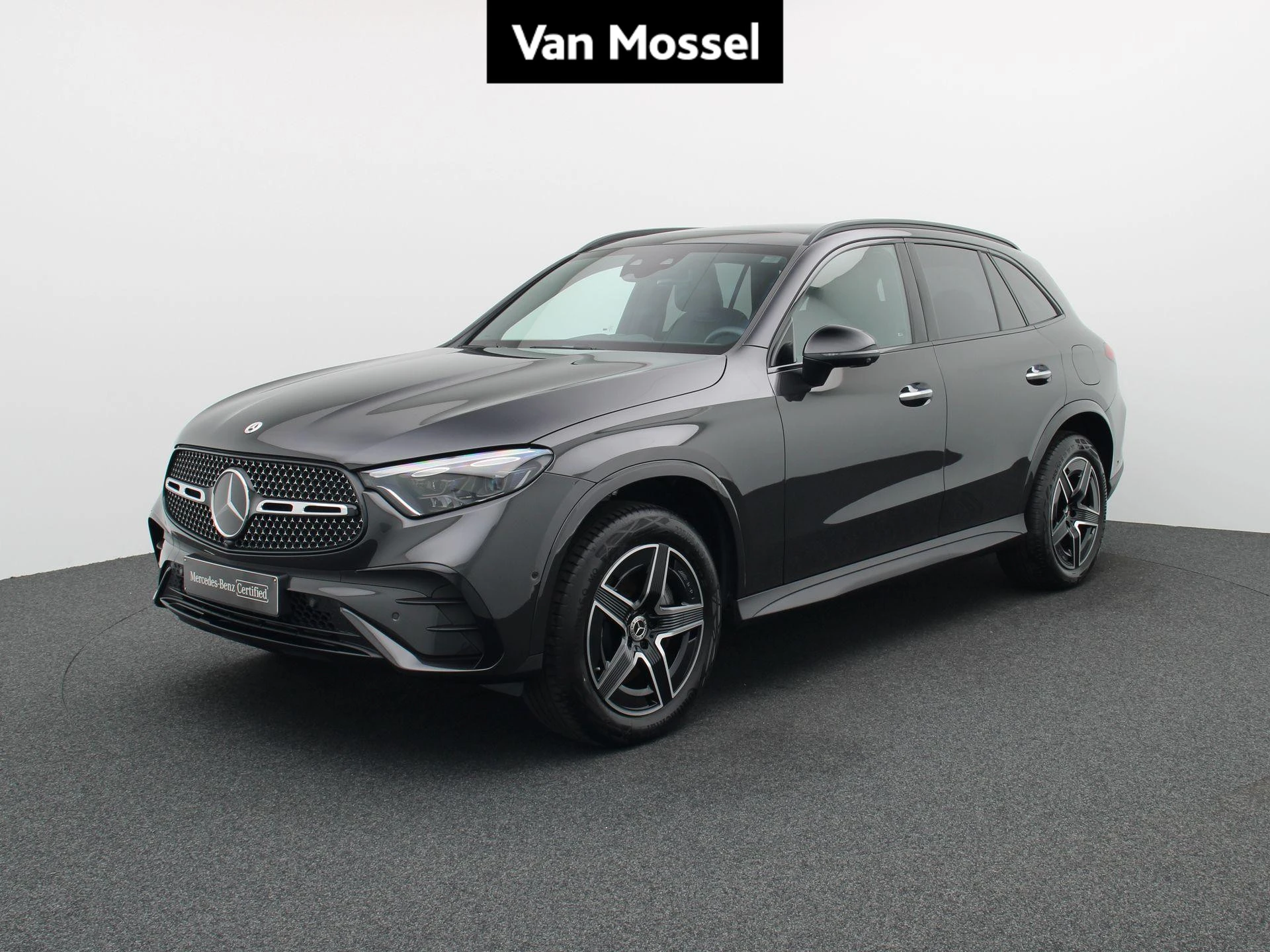 Mercedes-Benz-GLC-image-0