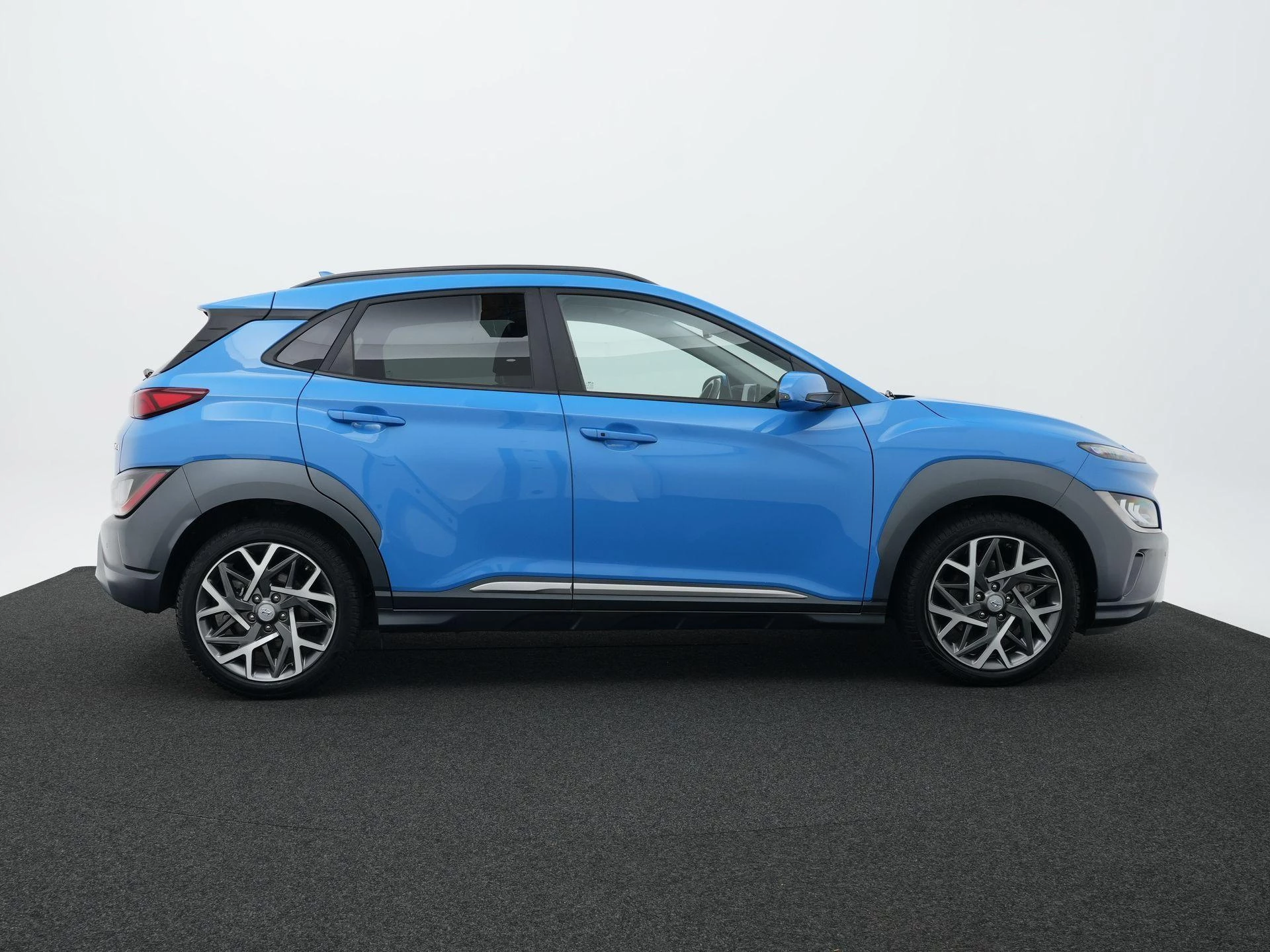 Hyundai-Kona-image-6