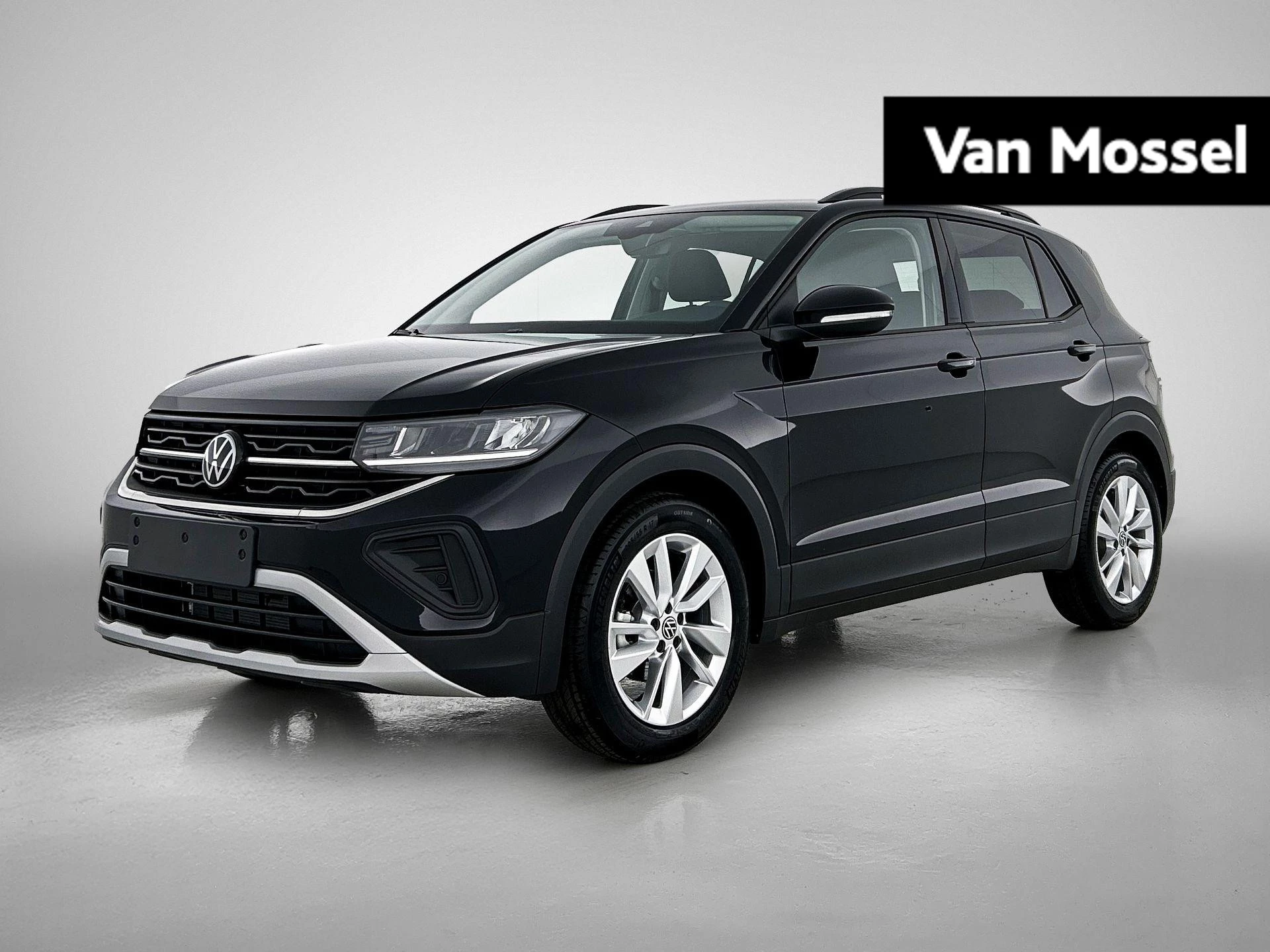 Volkswagen-T-Cross-image-0