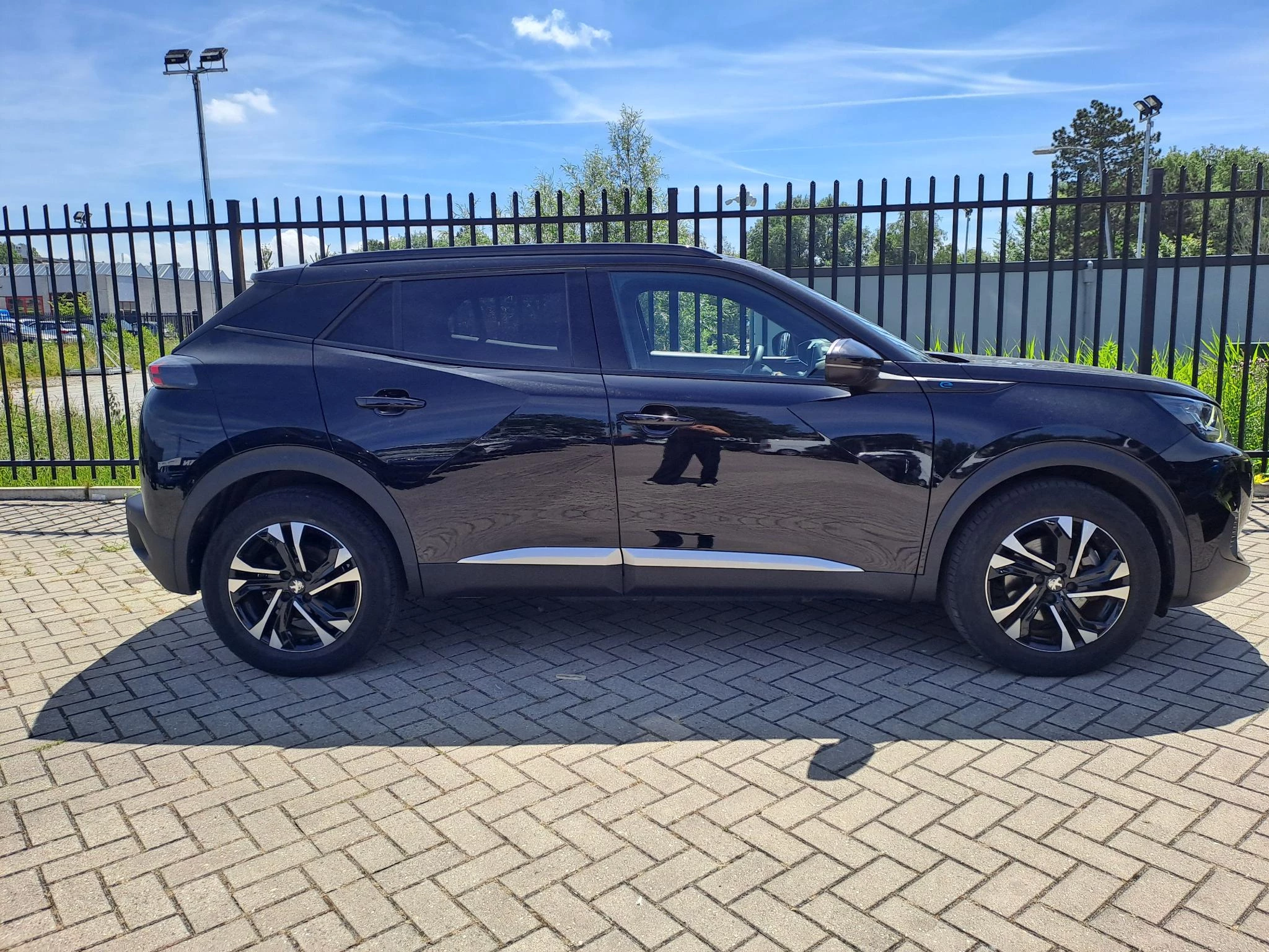 Peugeot e-2008 EV Allure Pack 50 kWh