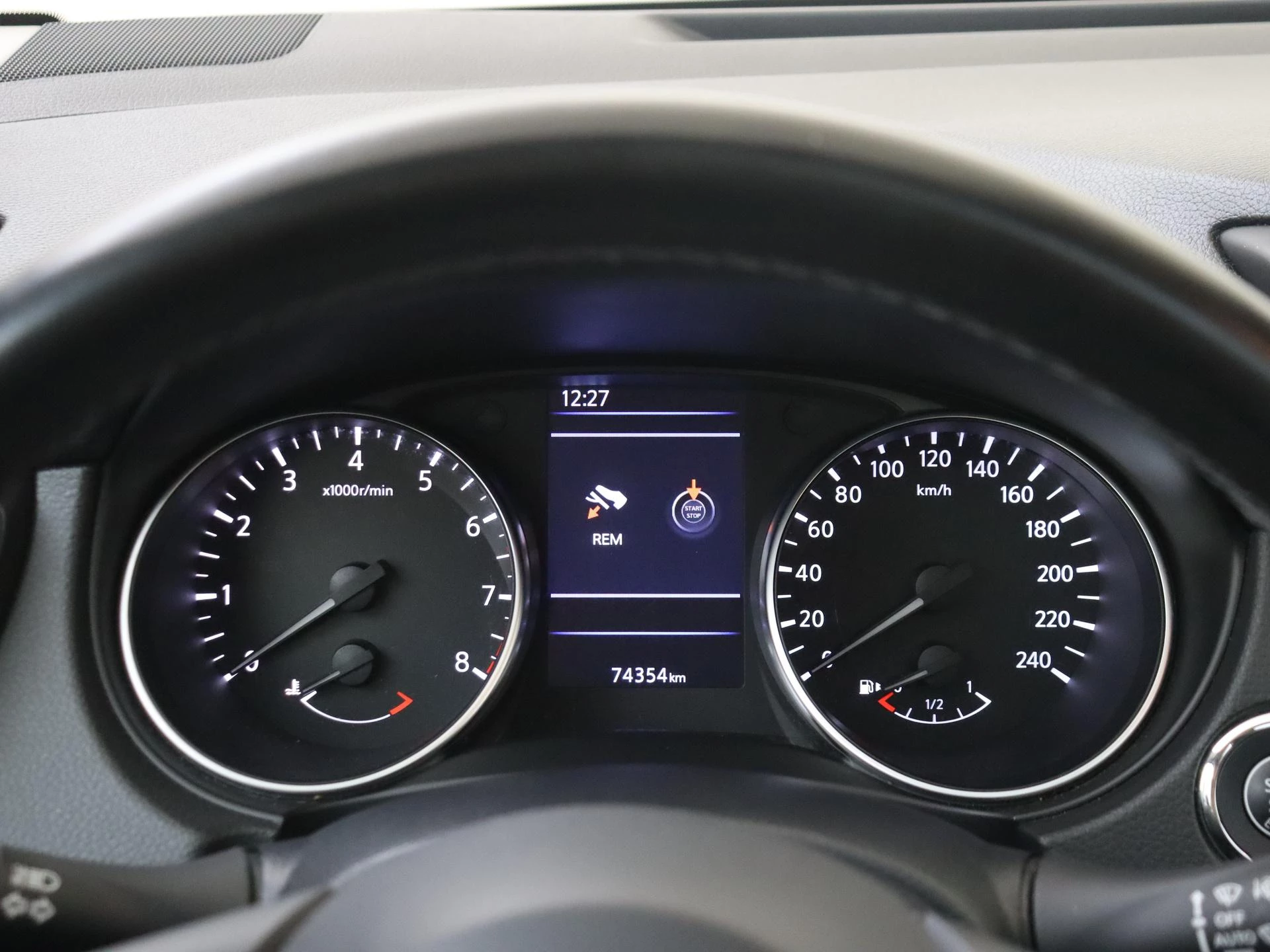 Nissan-QASHQAI-image-11