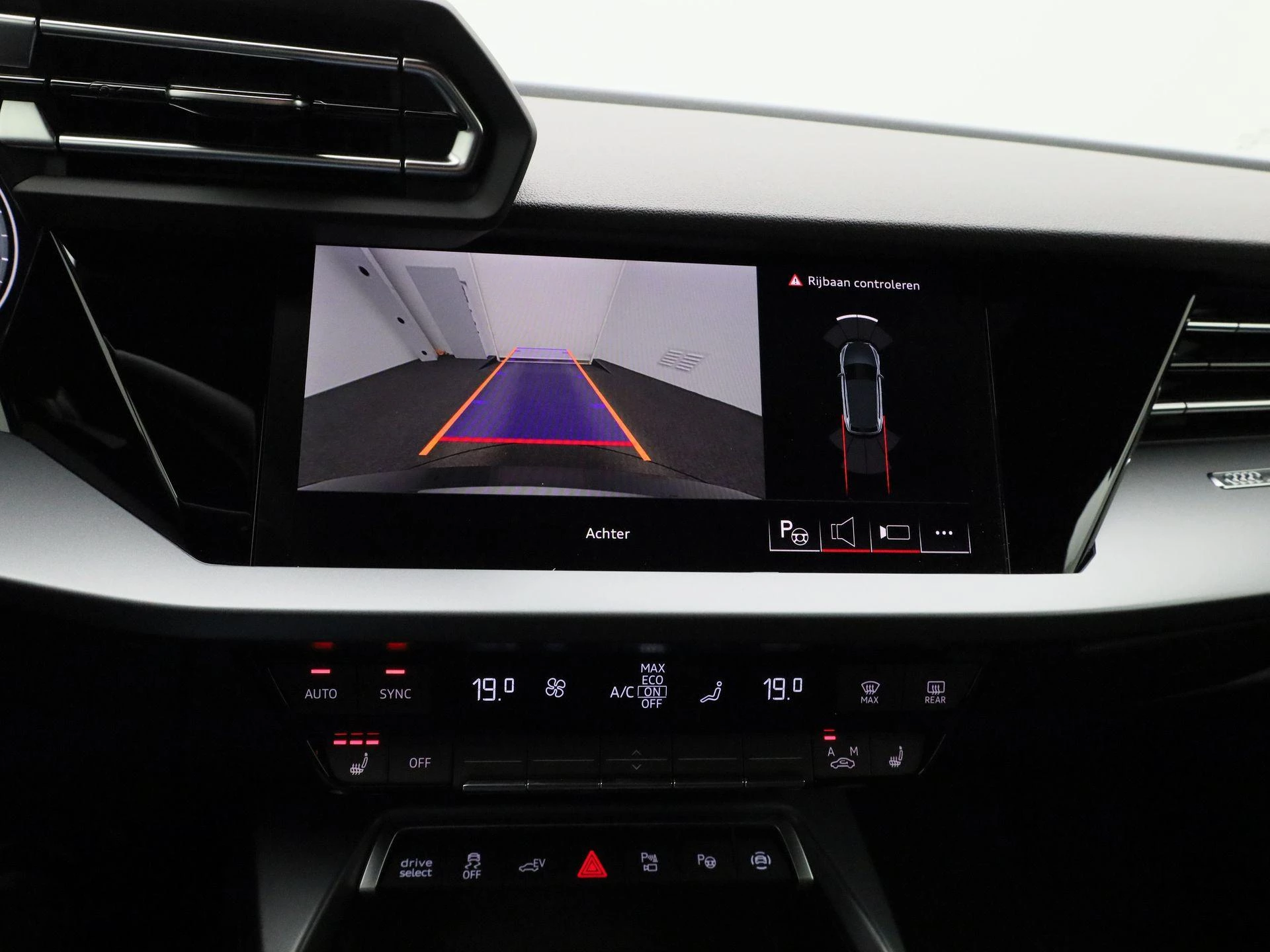 Audi-A3-image-26