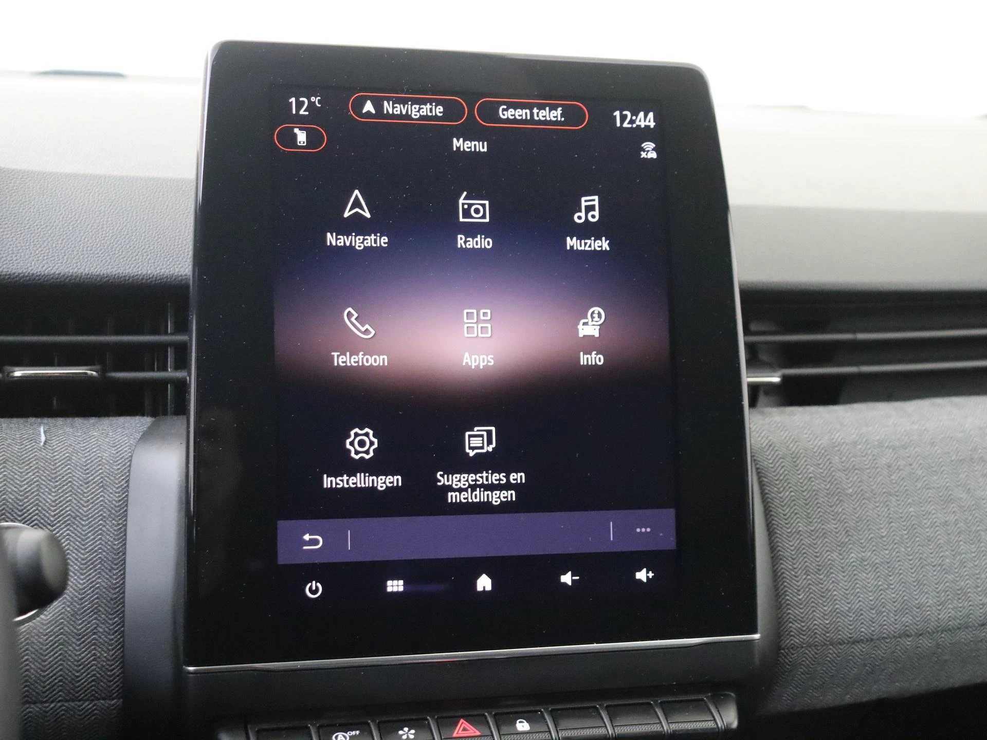 Renault-Clio-image-19