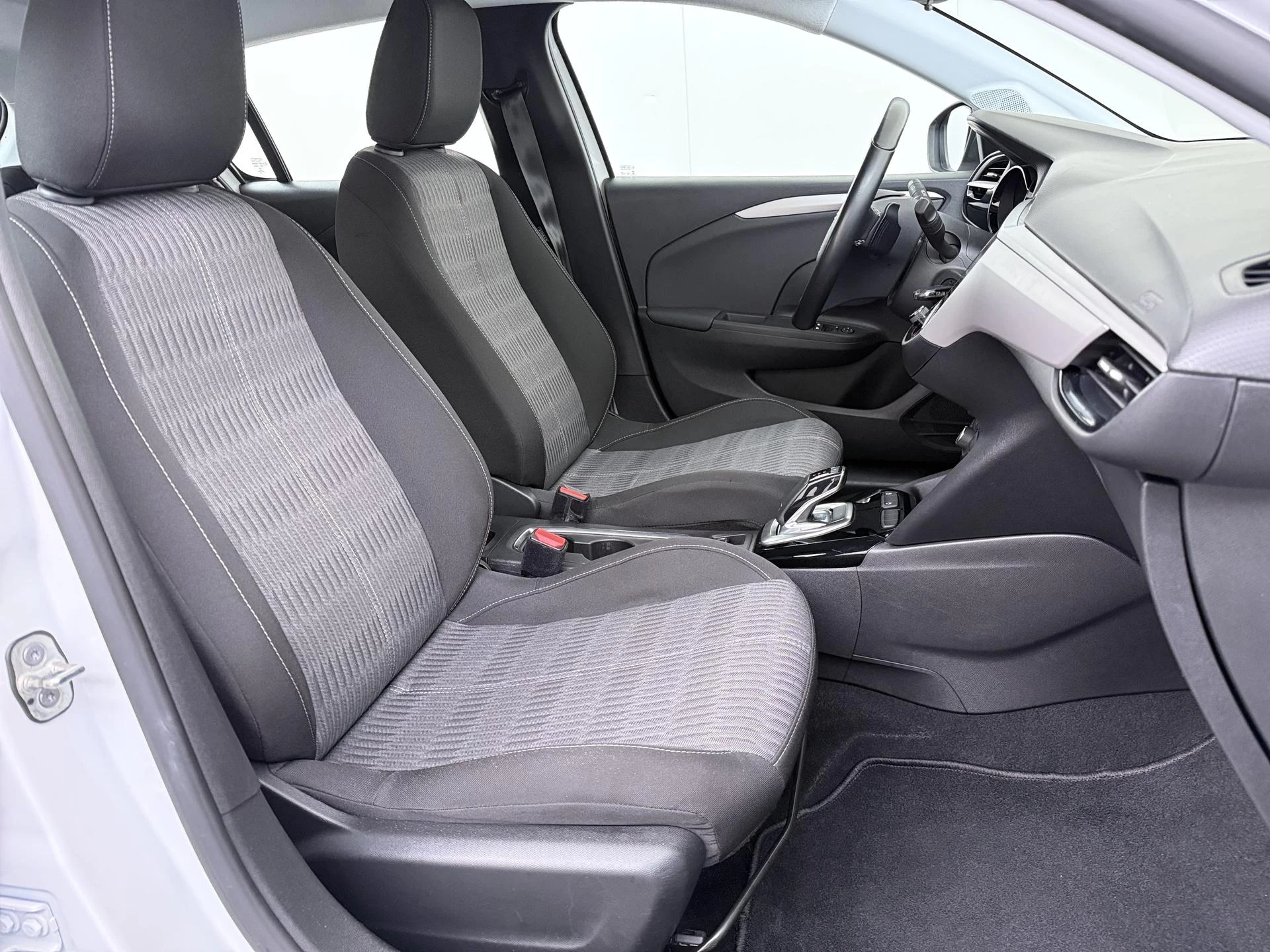 Opel-Corsa-image-27