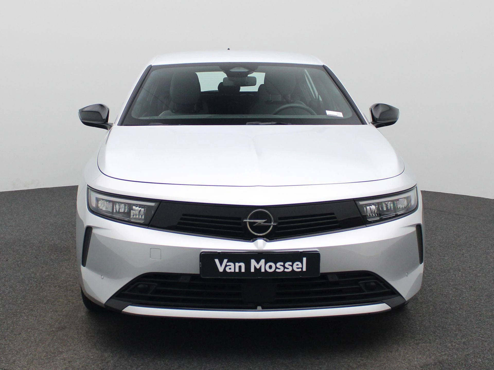 Opel-Astra-image-2