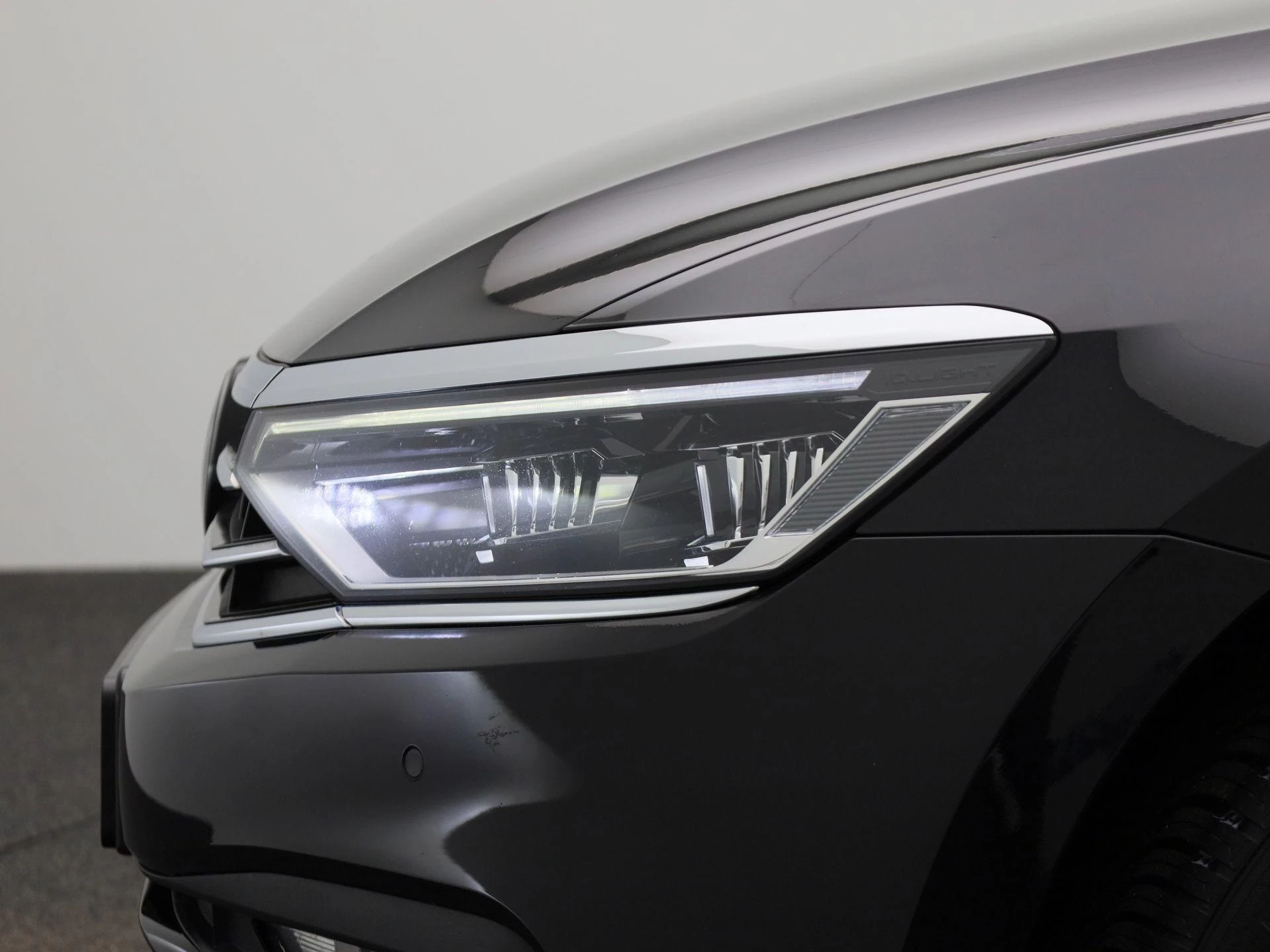 Volkswagen Passat Variant 1.6 TDI Elegance Business R