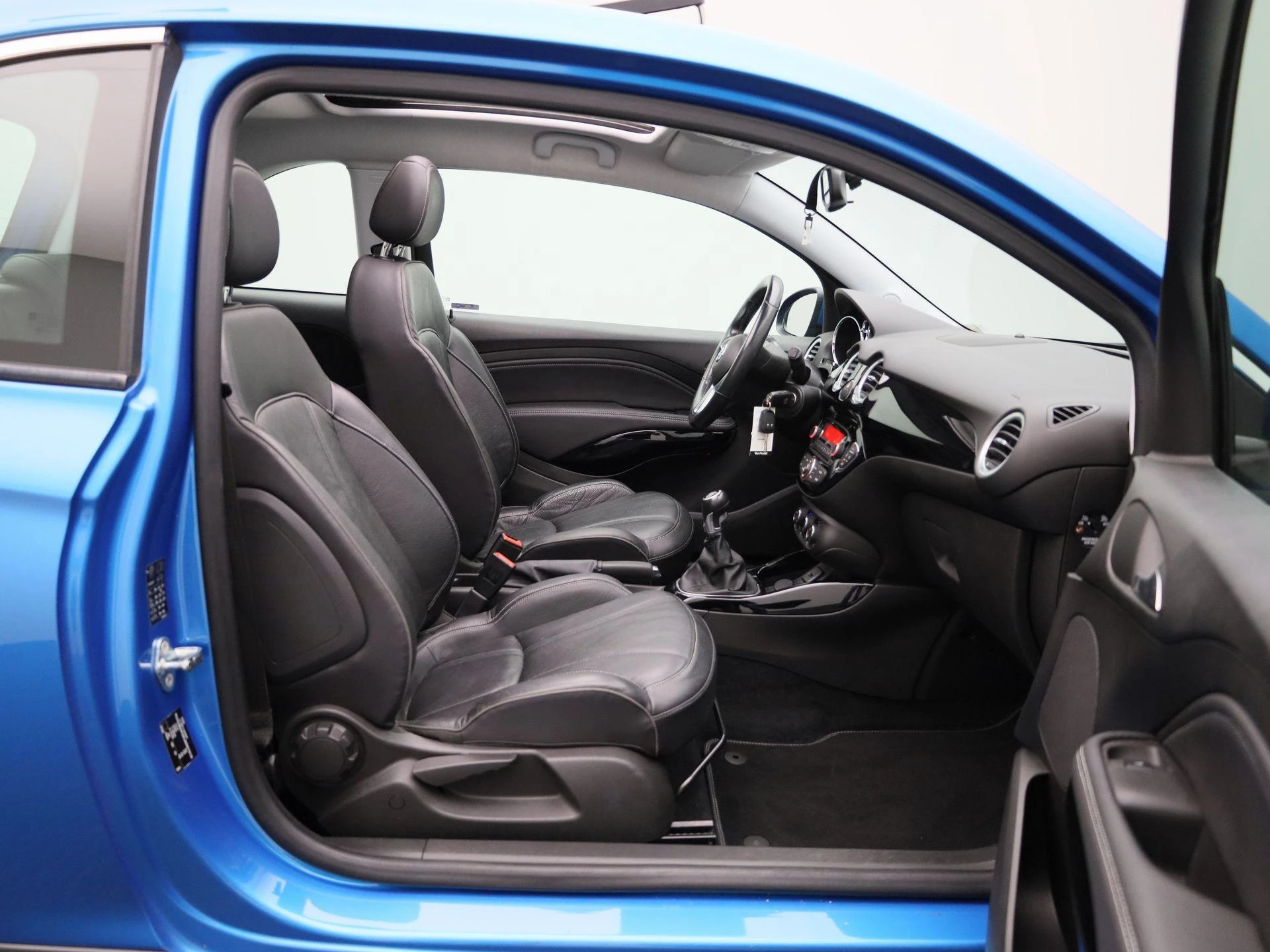 Opel-ADAM-image-30