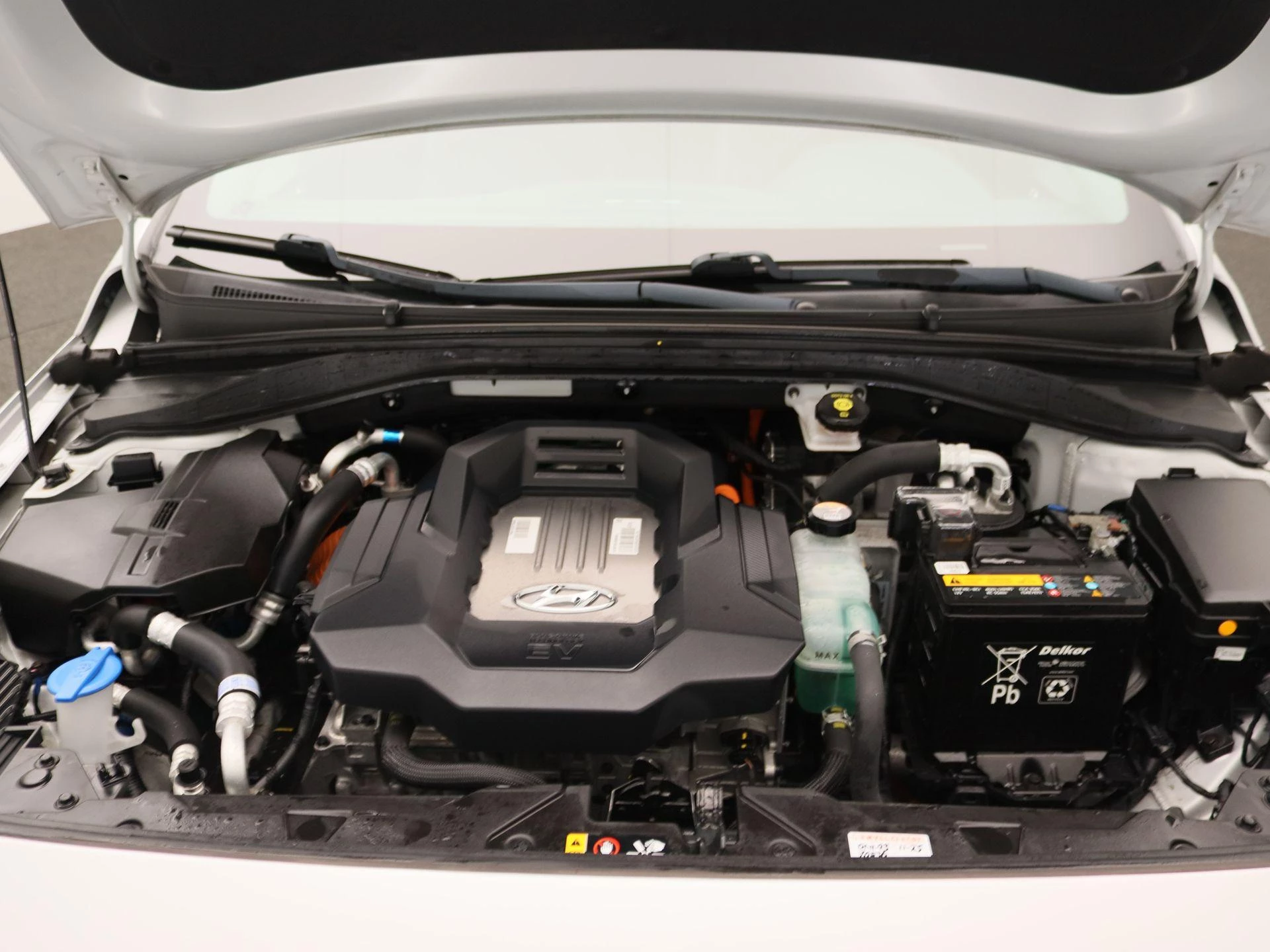 Hyundai-IONIQ-image-29