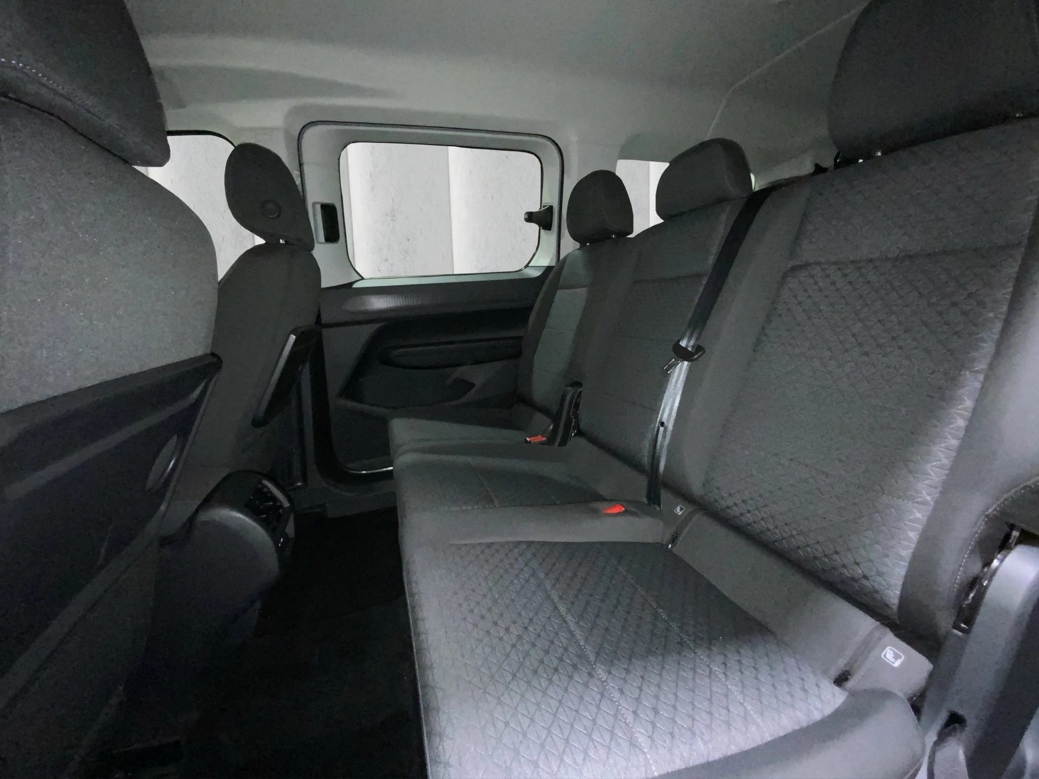 Ford Tourneo Connect Grand Titanium Aut.*AHK*ACC*KAM*NAVI*SHZ