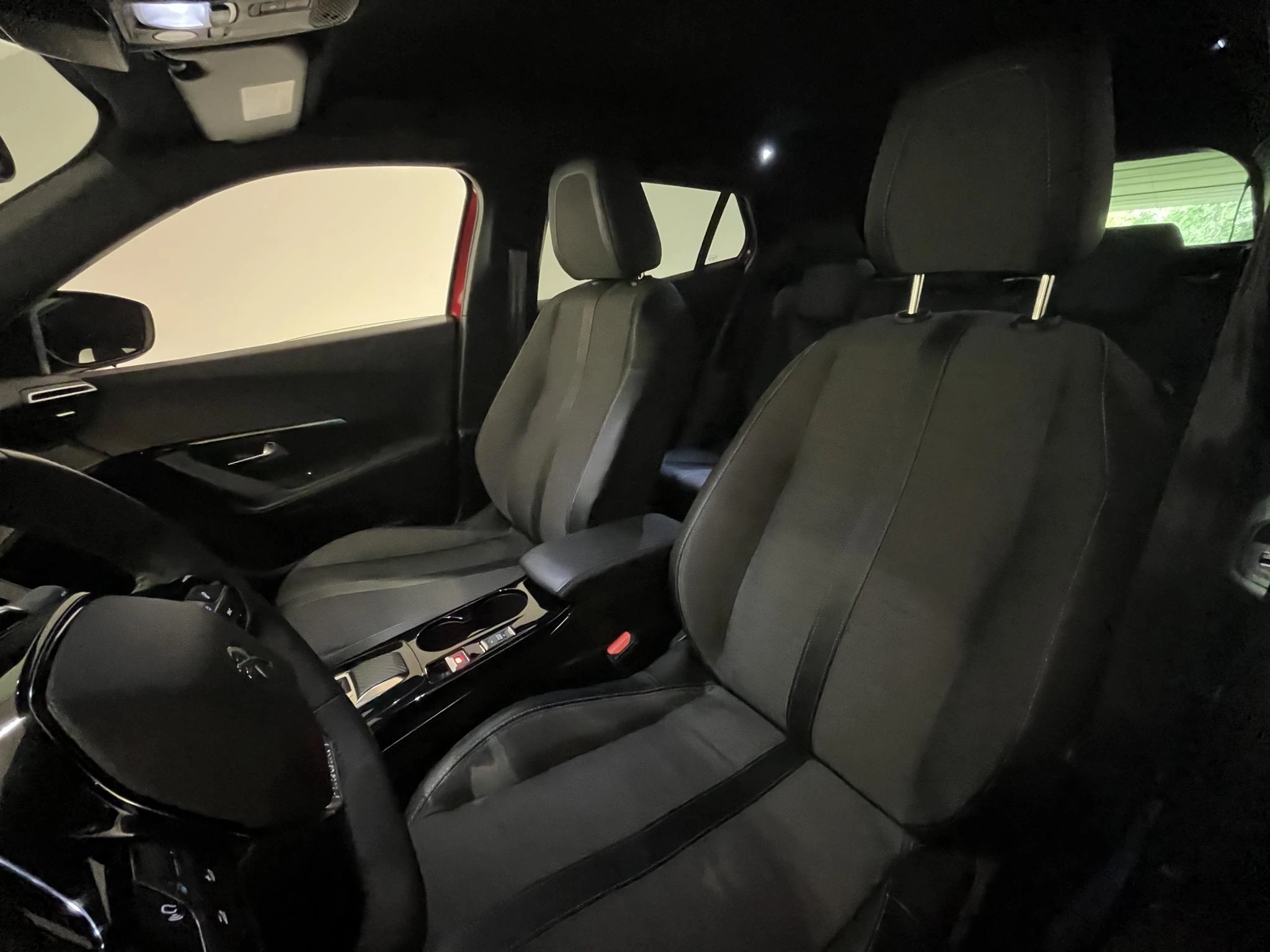 Peugeot 2008 1.2 PureTech Allure Pack