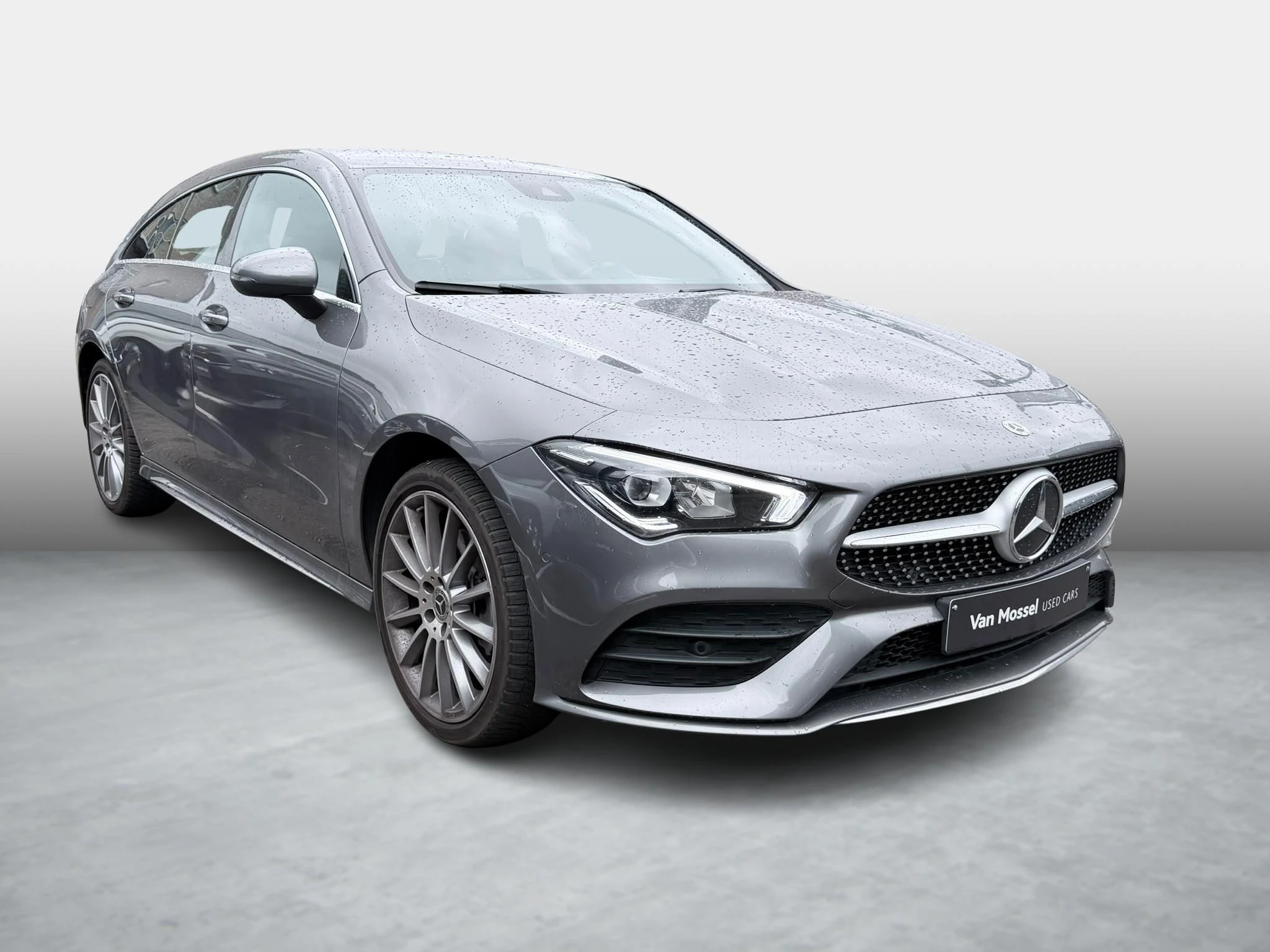 Mercedes-Benz-CLA-image-3