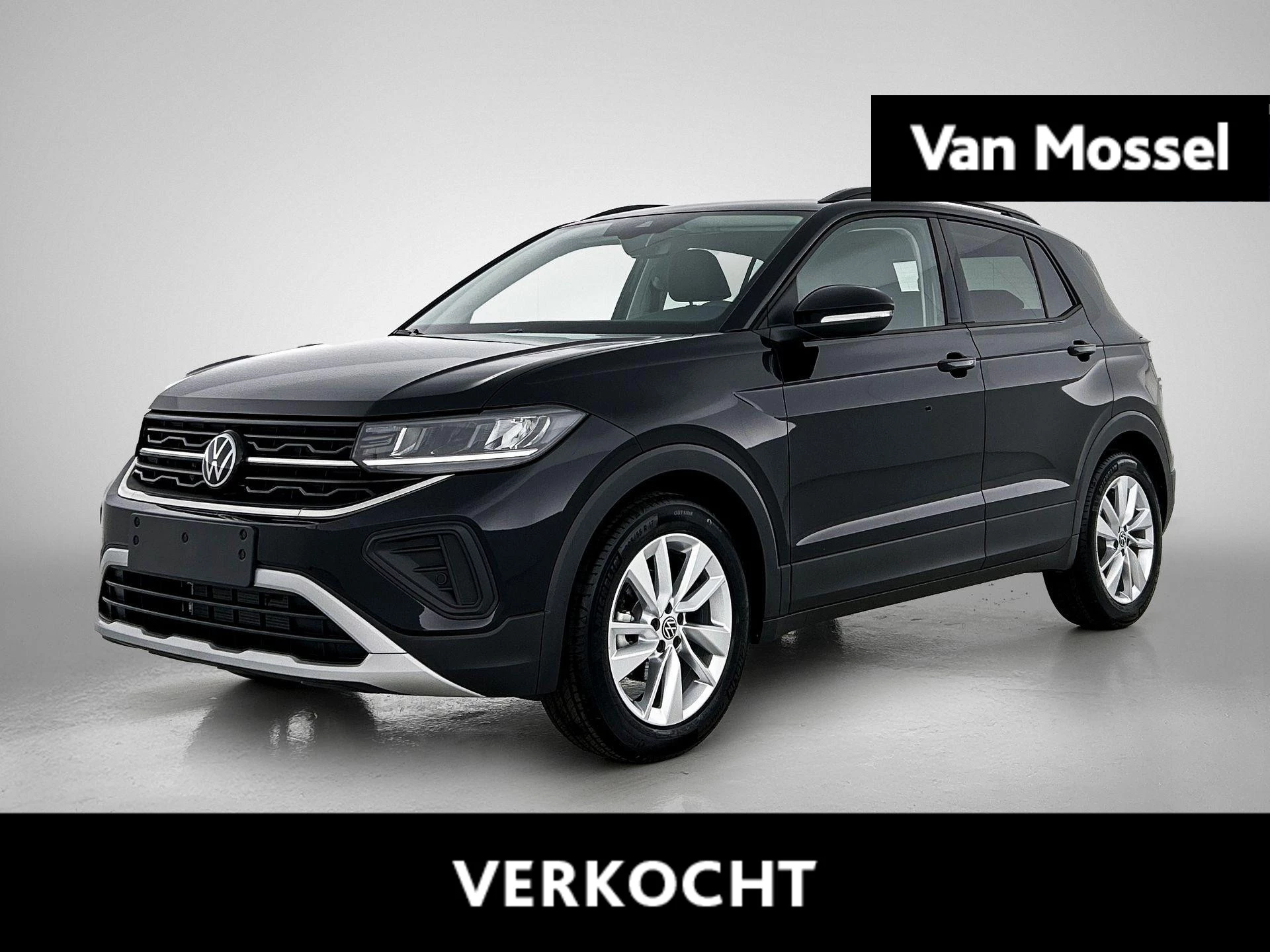 Volkswagen-T-Cross-image-0