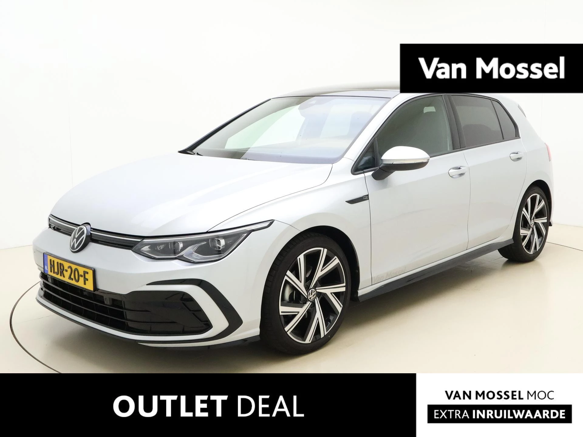 Volkswagen-Golf-image-0