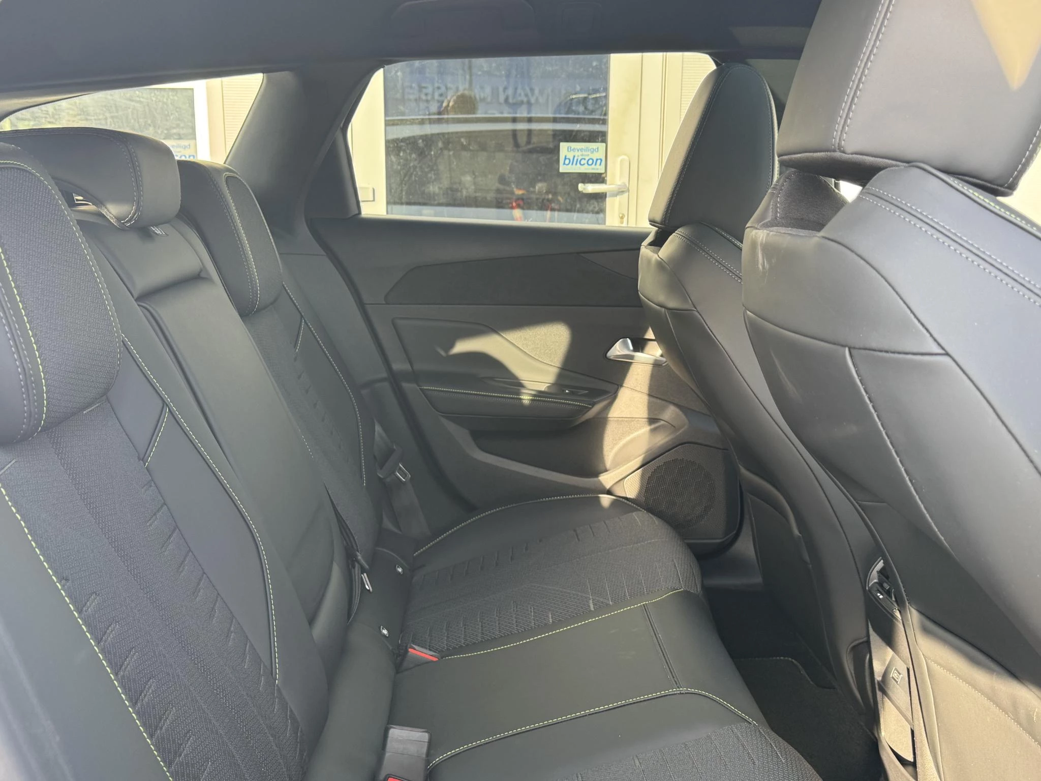 Peugeot-308-image-29