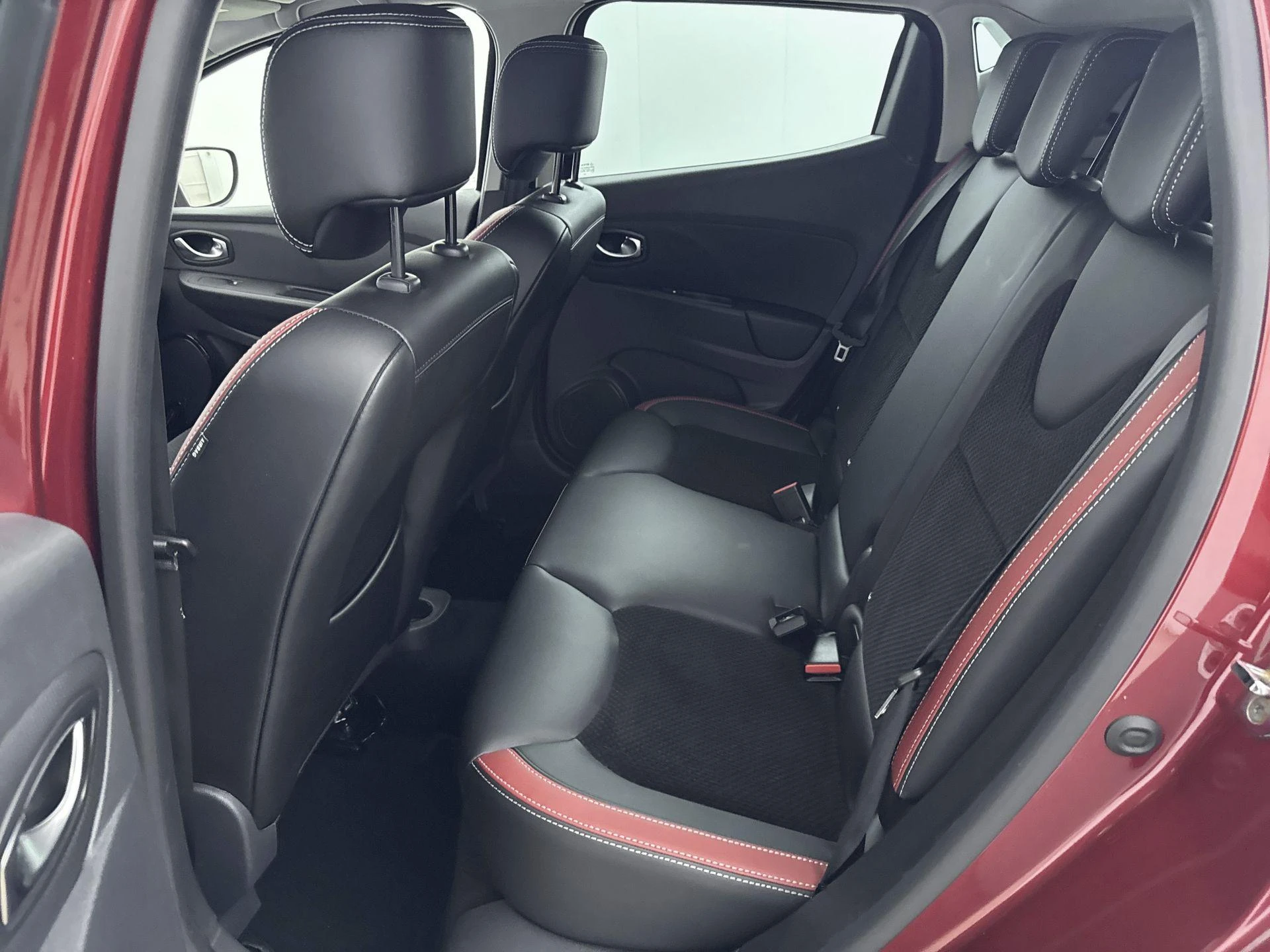 Renault-Clio-image-24