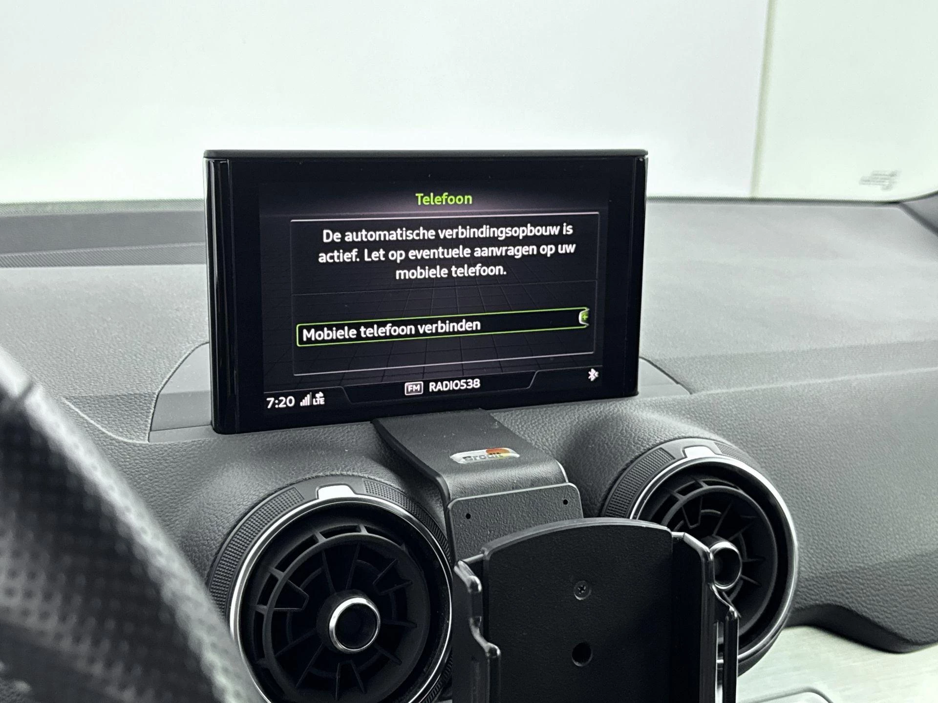 Audi-Q2-image-11