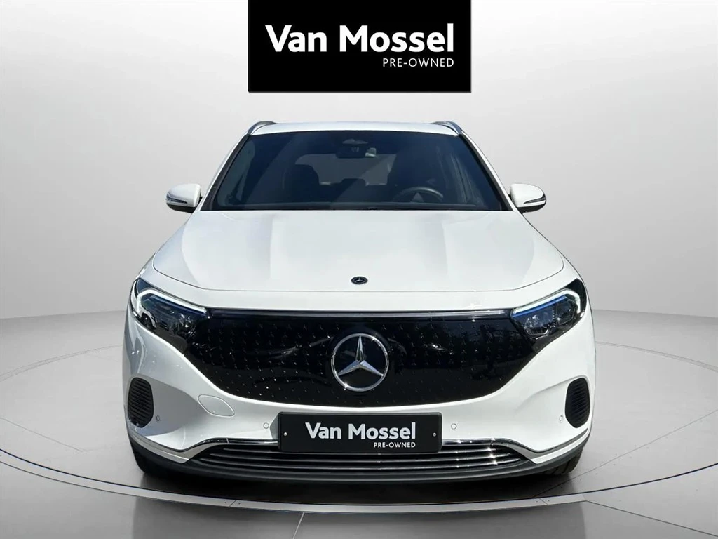 Mercedes-Benz-EQA-image-1