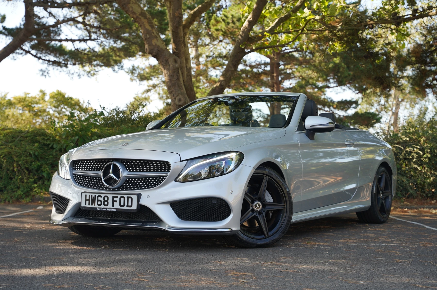 Mercedes-Benz-C-Class-image-33