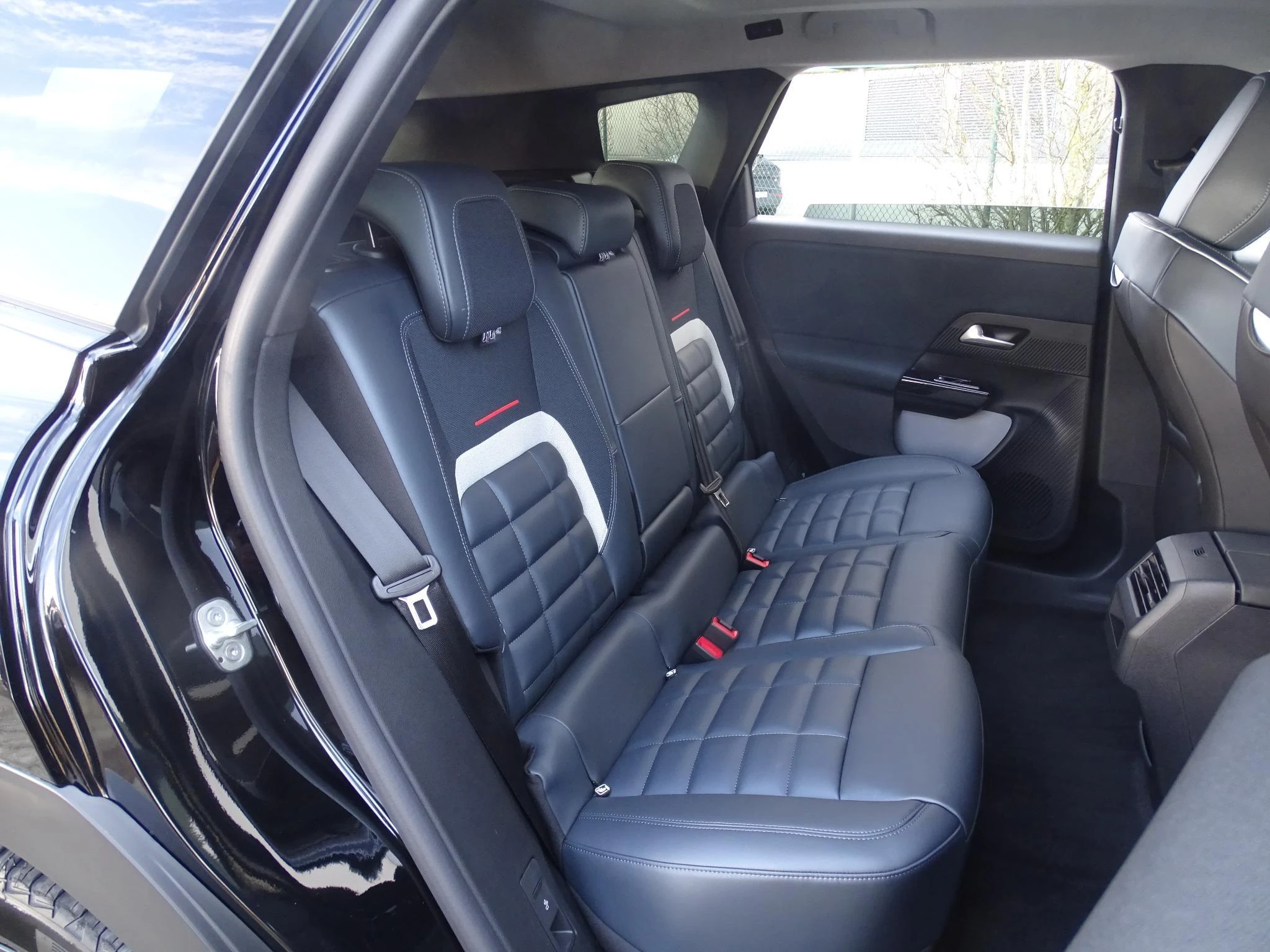 Citroën-ë-C5 Aircross-image-15