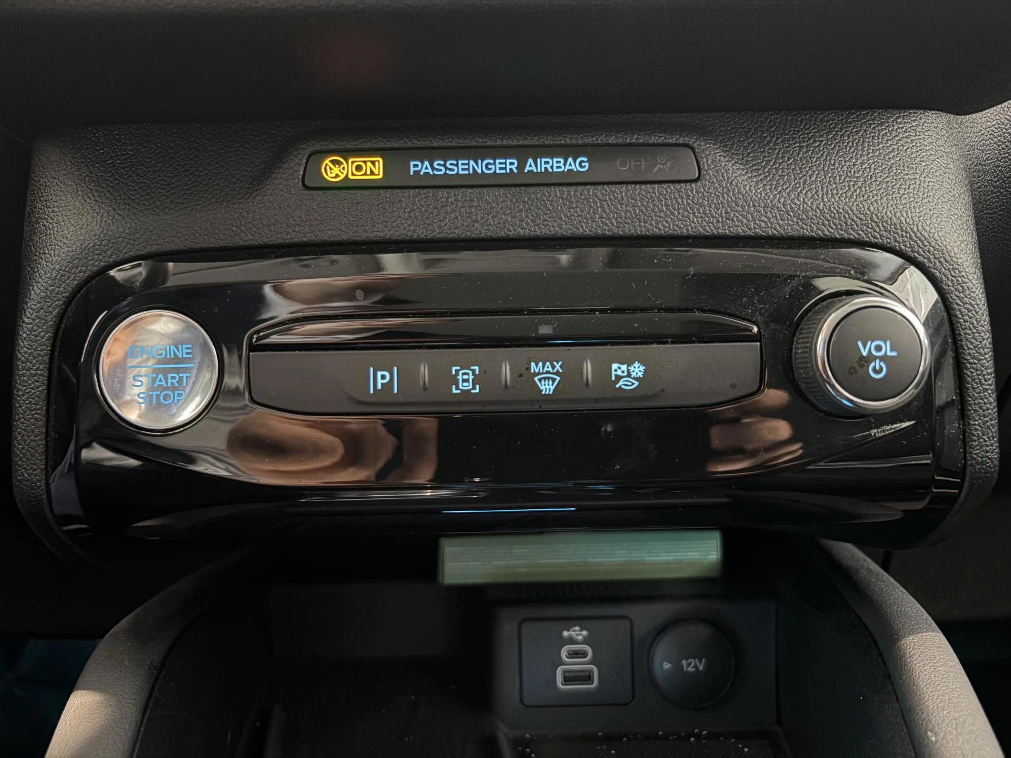 Ford-Kuga-image-19