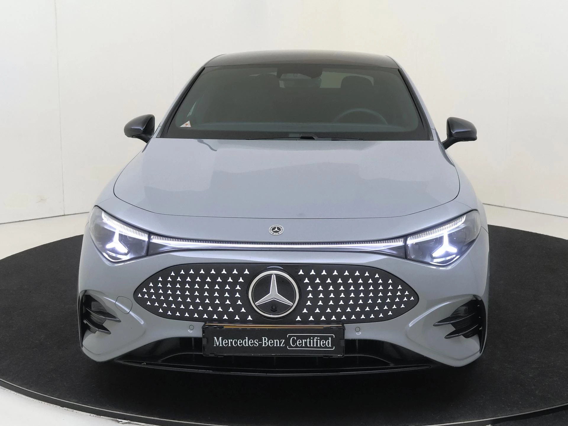 Mercedes-Benz-CLA-image-5