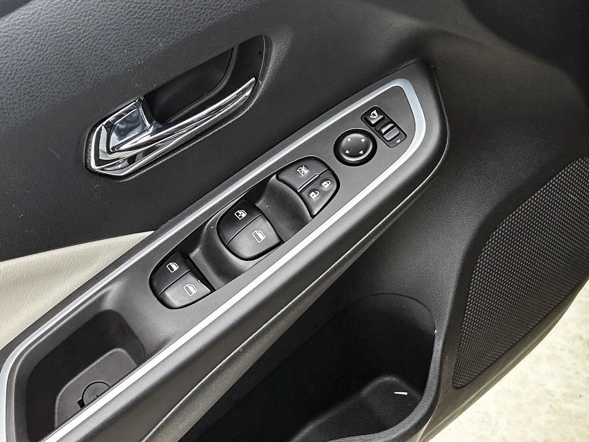 Nissan-Micra-image-26