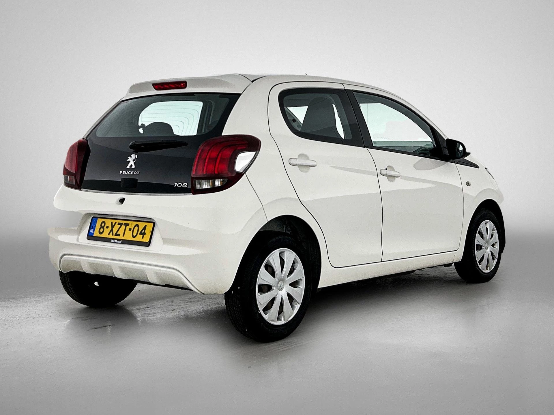 Peugeot-108-image-3