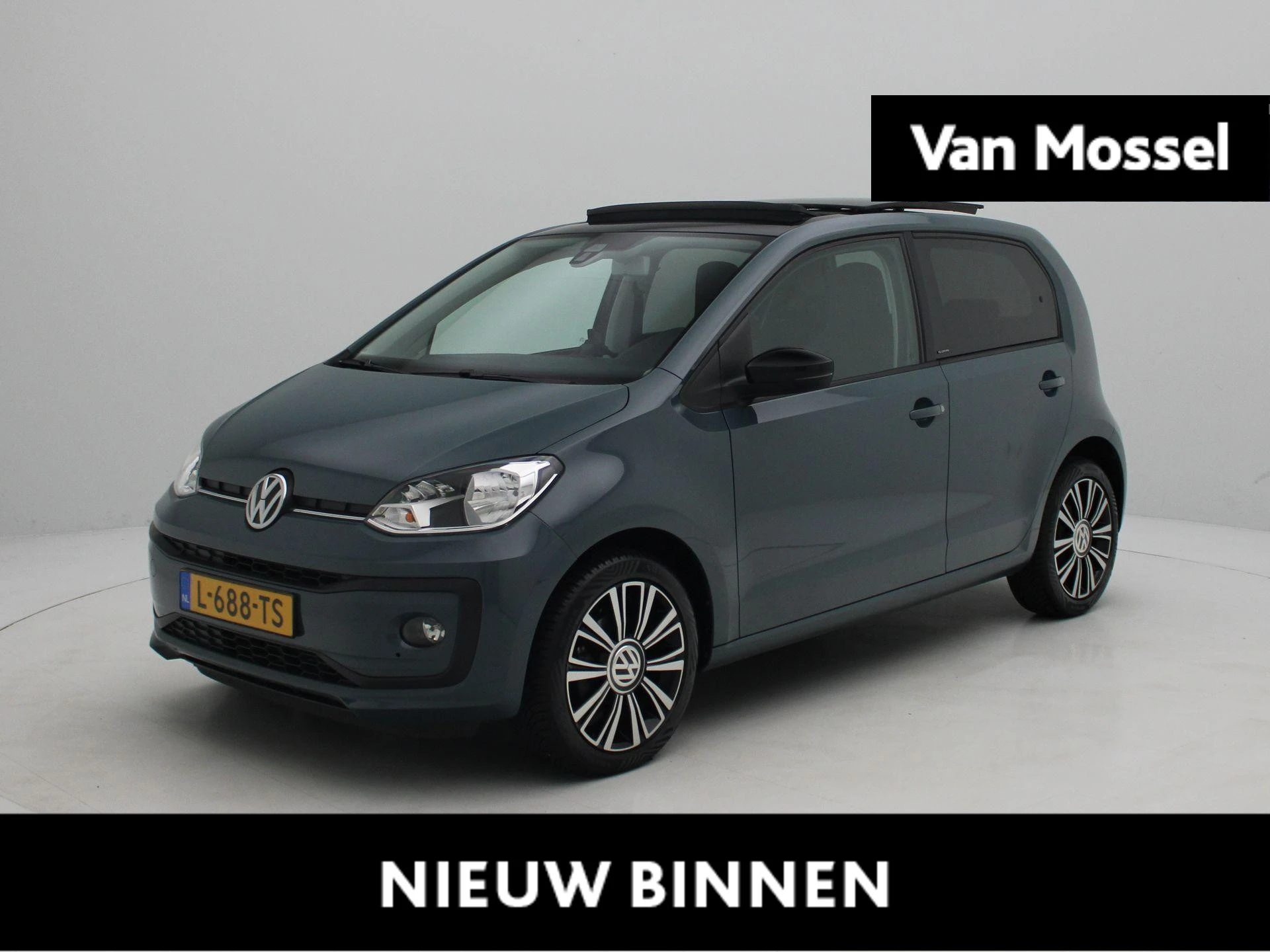 Volkswagen-up!-image-0