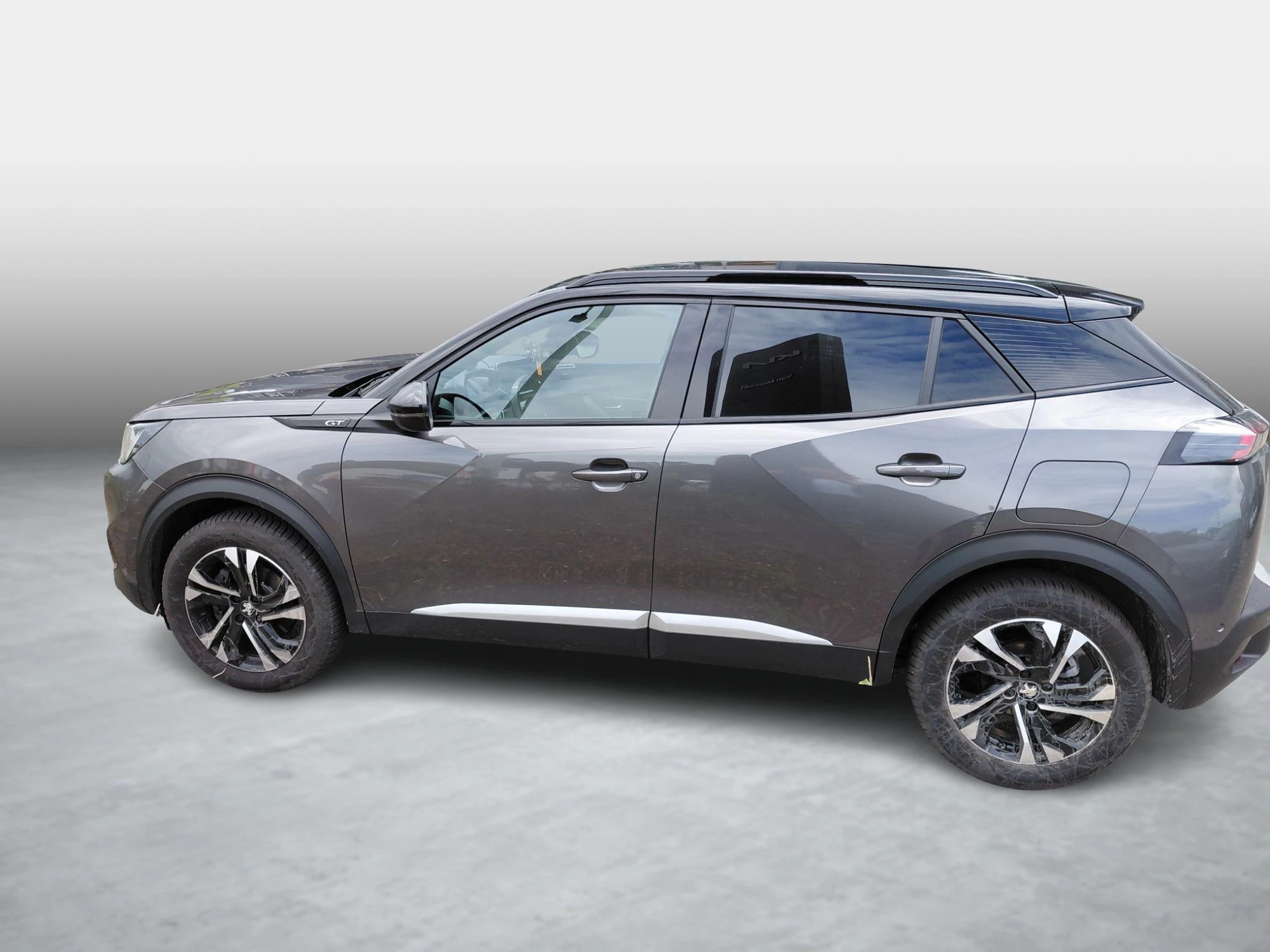Peugeot-2008-image-1