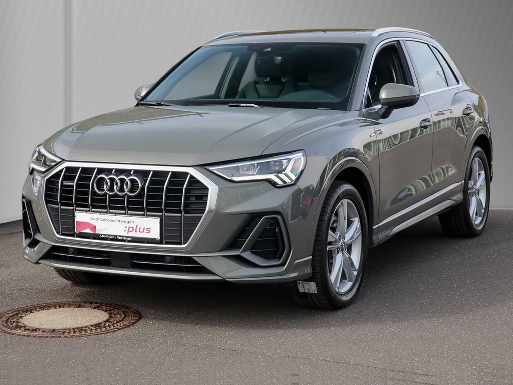 Audi Q3 40 TDI S line Navi Panorama AHK Kamera