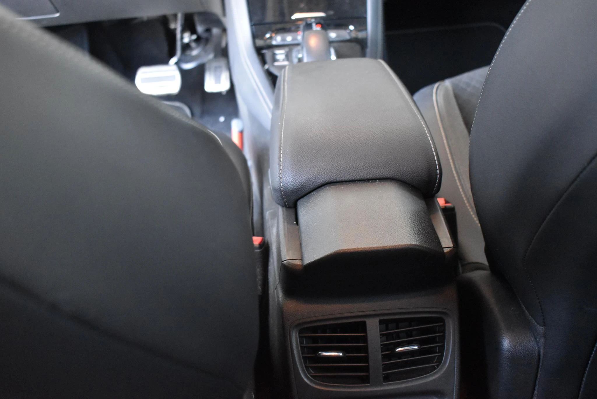 Opel Grandland X 1.6 Turbo Hybrid4 Business Executive