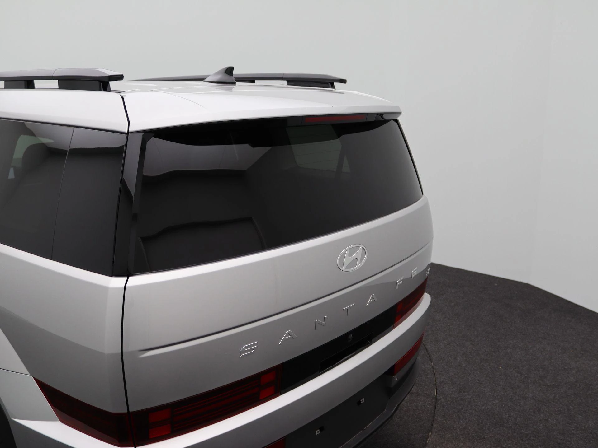 Hyundai-Santa Fe-image-37