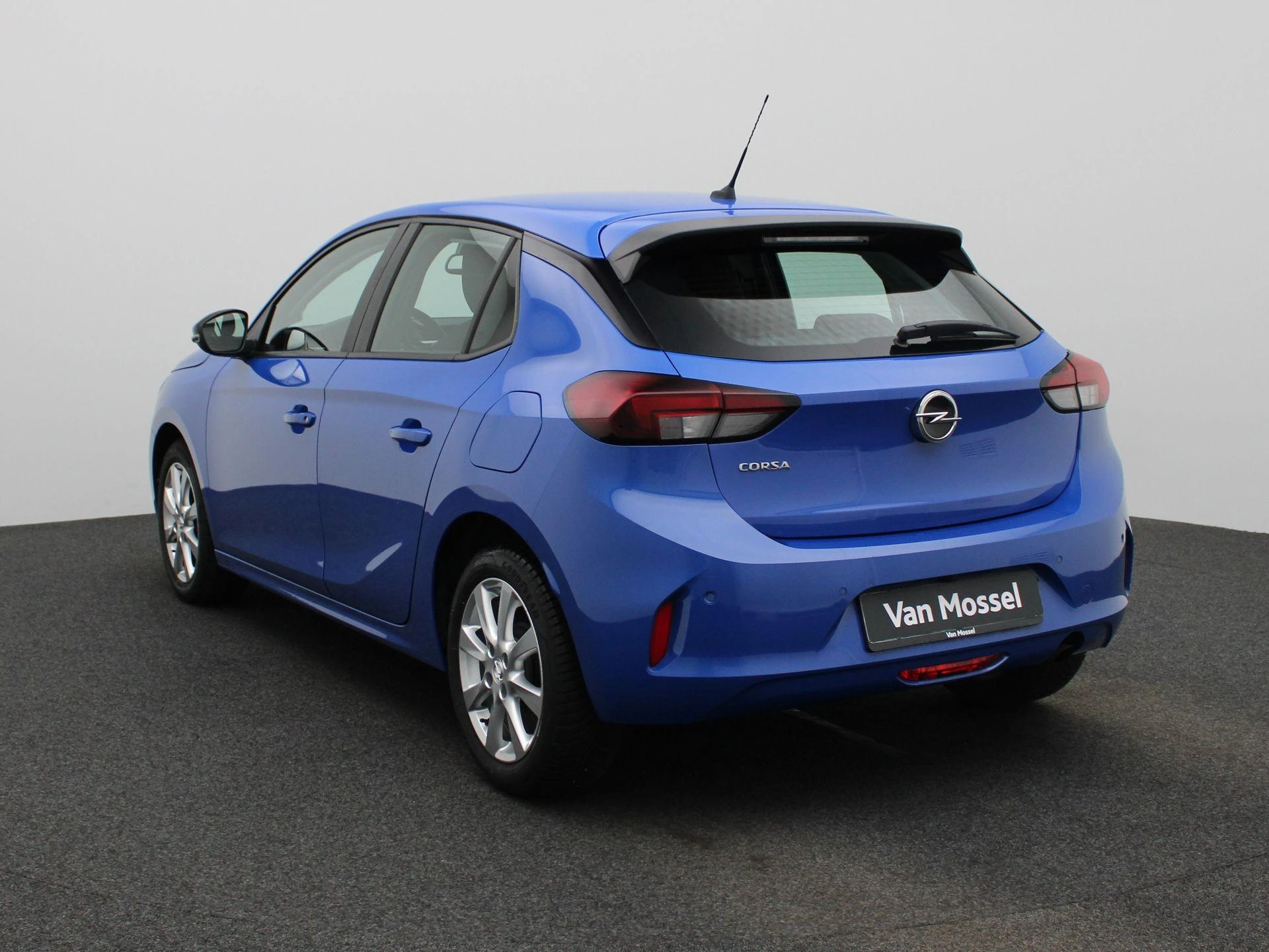 Opel-Corsa-image-1