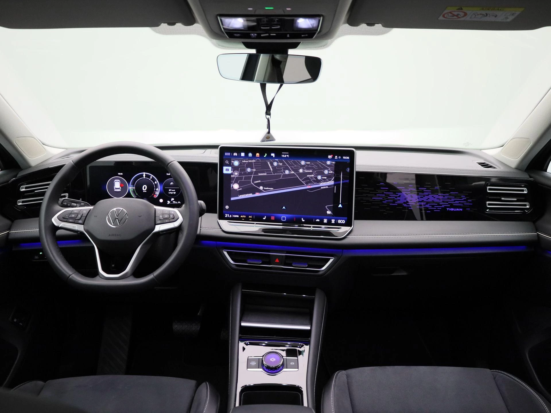 Volkswagen-Tiguan-image-42