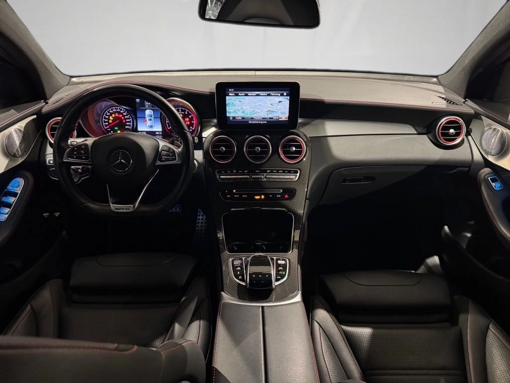 Mercedes-AMG-GLC 43 AMG-image-10