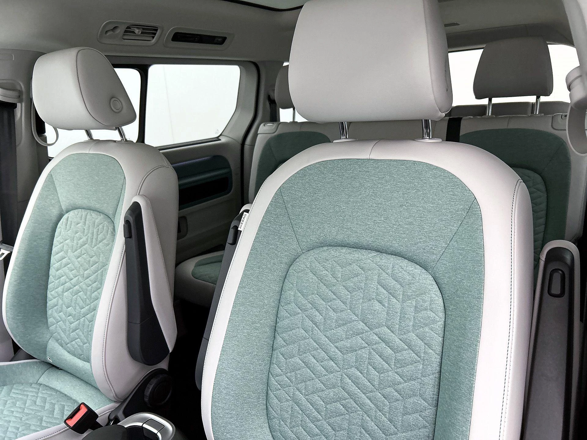 Volkswagen-ID. Buzz-image-11