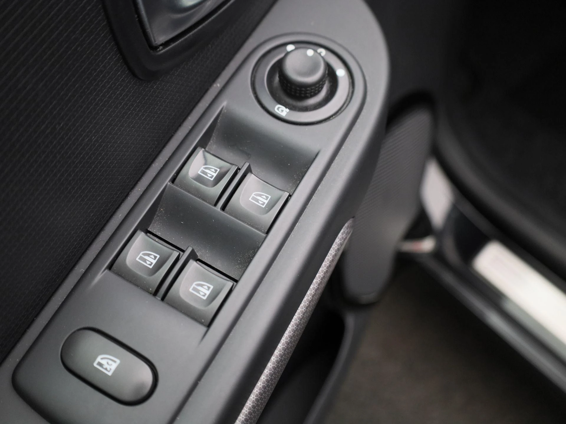 Renault-Clio-image-34