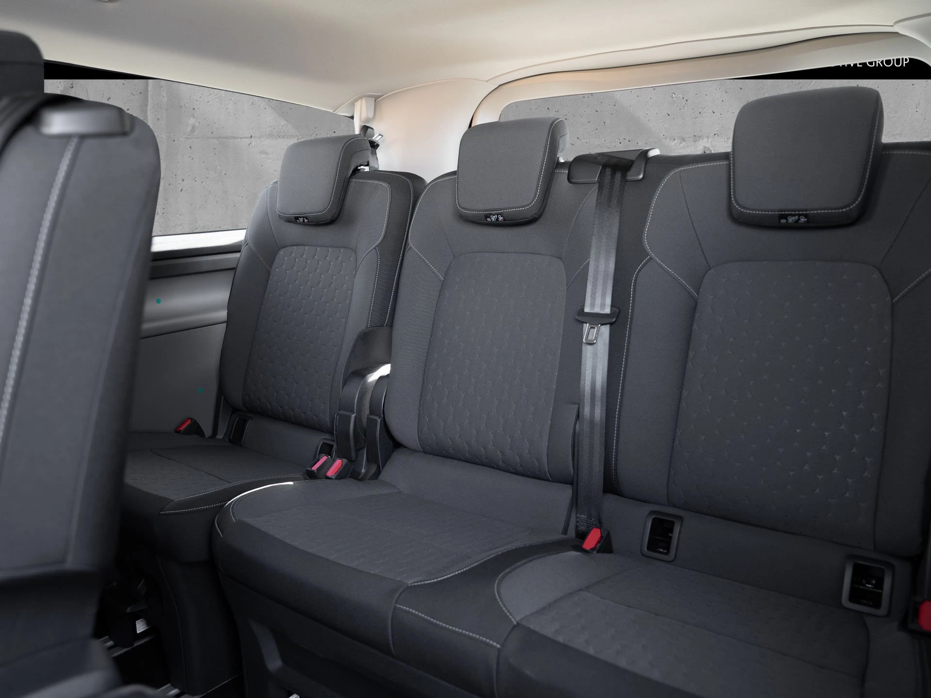 Ford Tourneo Custom Titanium 320 L2 2.0 l EcoBlue TECH.PKT*KLIMAAUT.*GJR