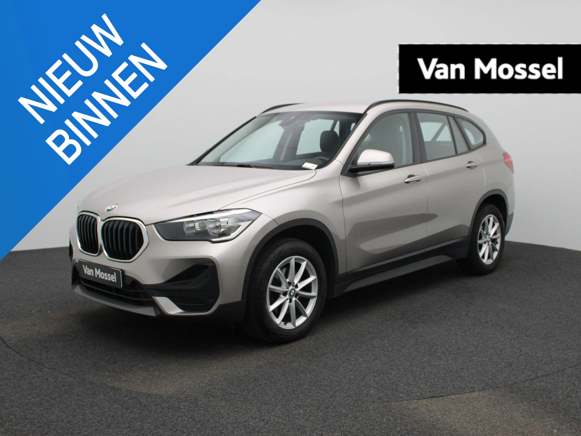 BMW-X1-image-0